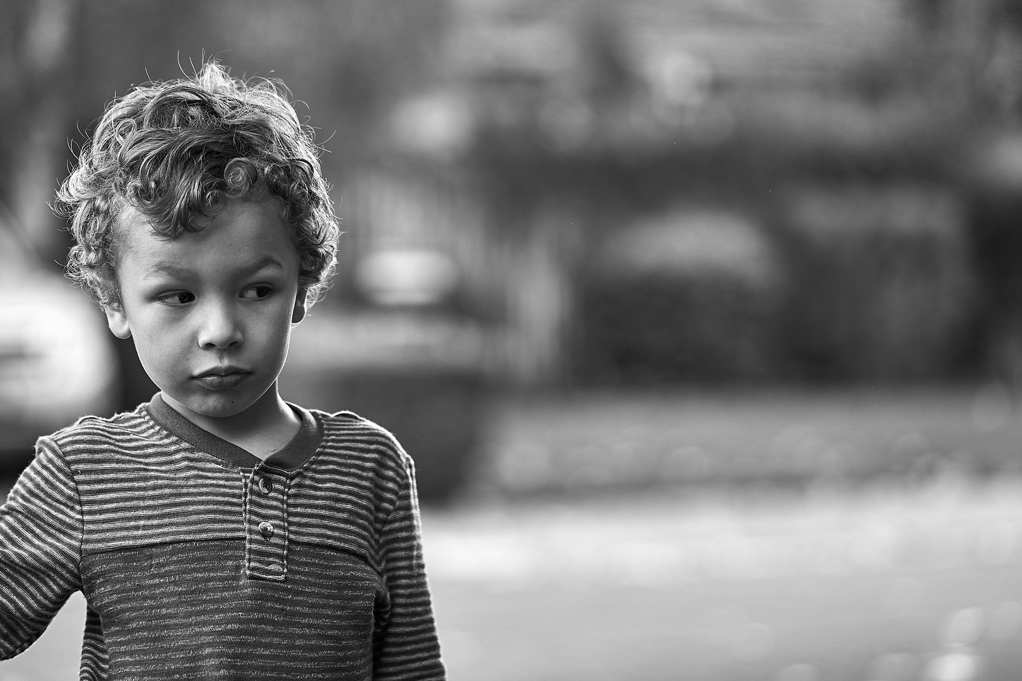 ZEISS Batis 85mm F1.8 sample photo. Stripes photography