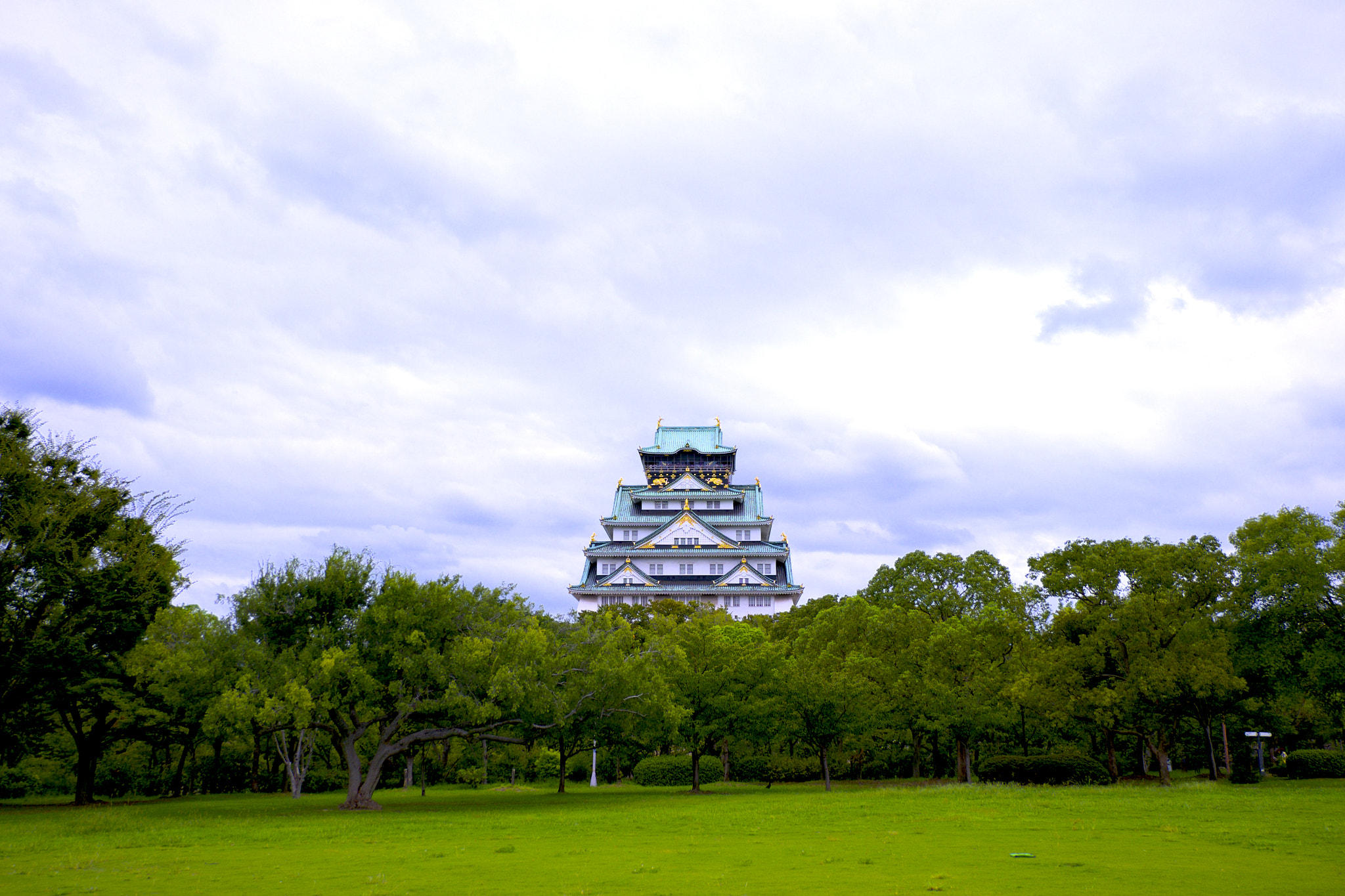 Fujifilm X-T1 + Fujifilm XC 16-50mm F3.5-5.6 OIS II sample photo. Osaka castle photography