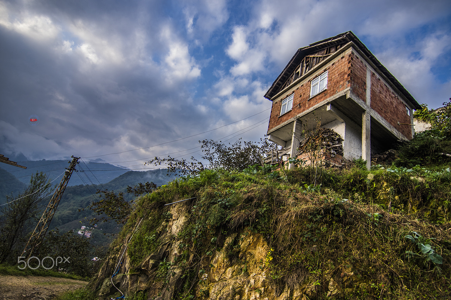 Pentax K-3 II sample photo. Challenging mountain home photography