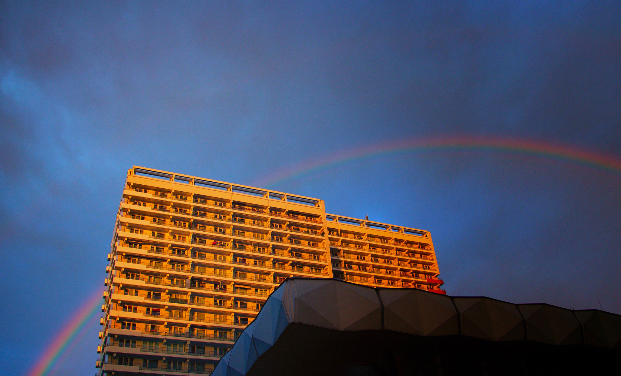 Canon EOS 100D (EOS Rebel SL1 / EOS Kiss X7) sample photo. Rainbow to the stars. photography