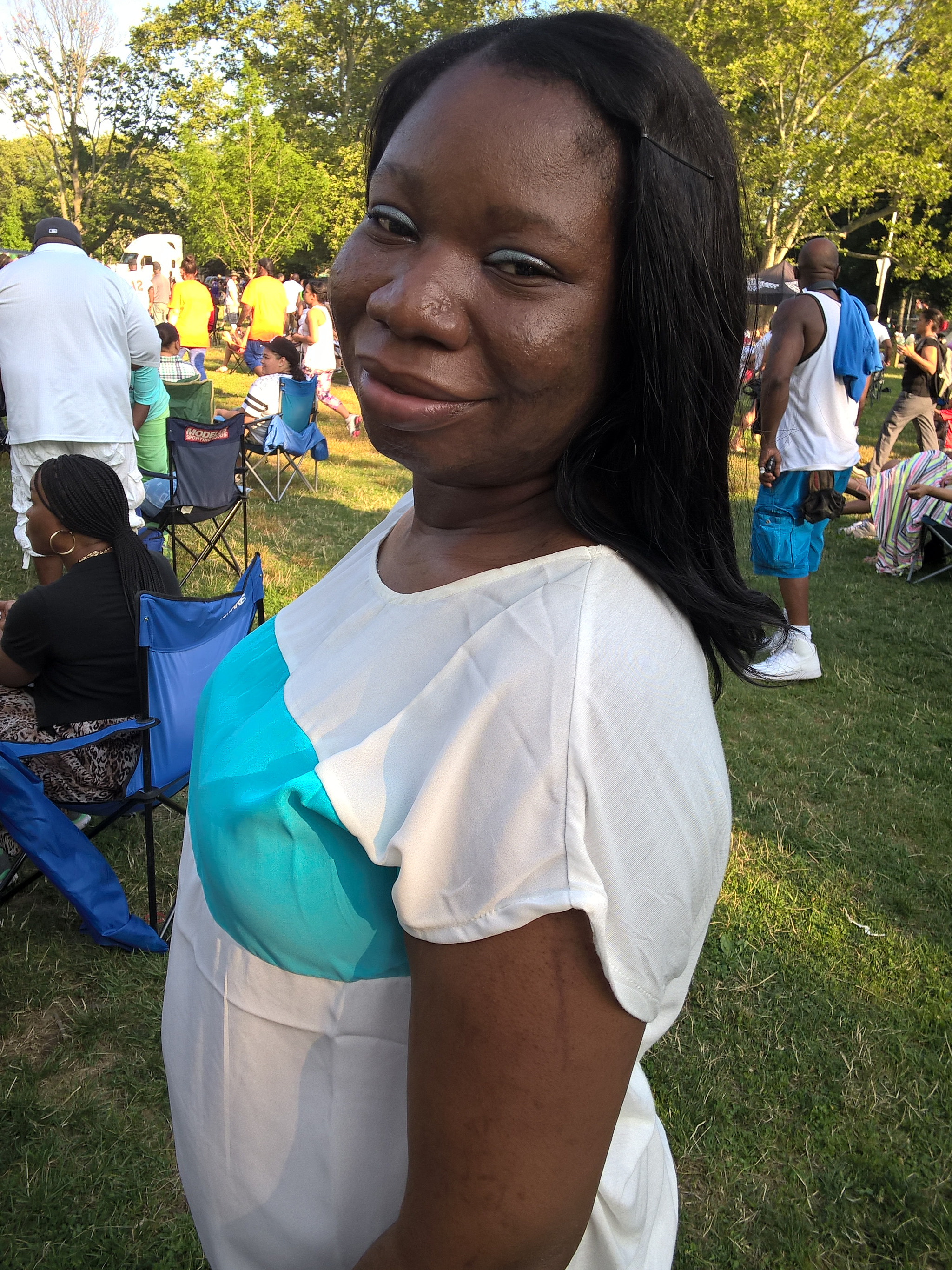 Nokia Lumia 830 sample photo. My beautiful amazing wife. photography