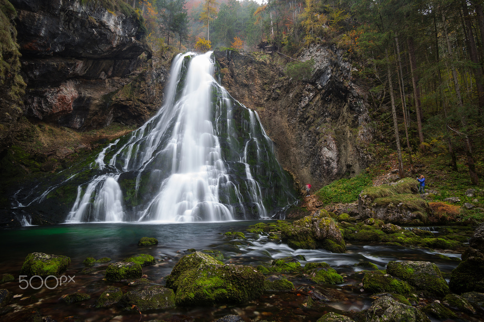 Canon EOS 6D + Tamron SP AF 17-35mm F2.8-4 Di LD Aspherical (IF) sample photo. Gollingen wasserfall photography