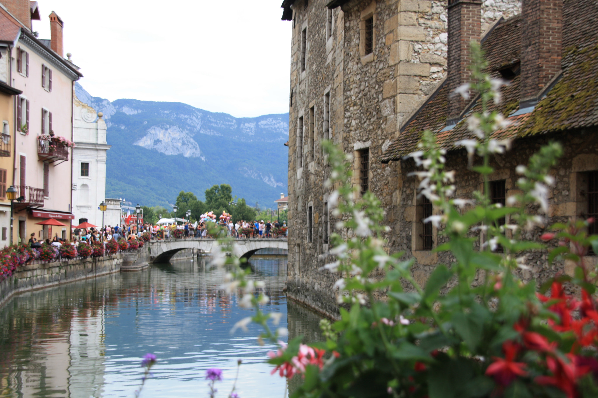 Sigma 18-200mm f/3.5-6.3 DC OS sample photo. Annecy photography