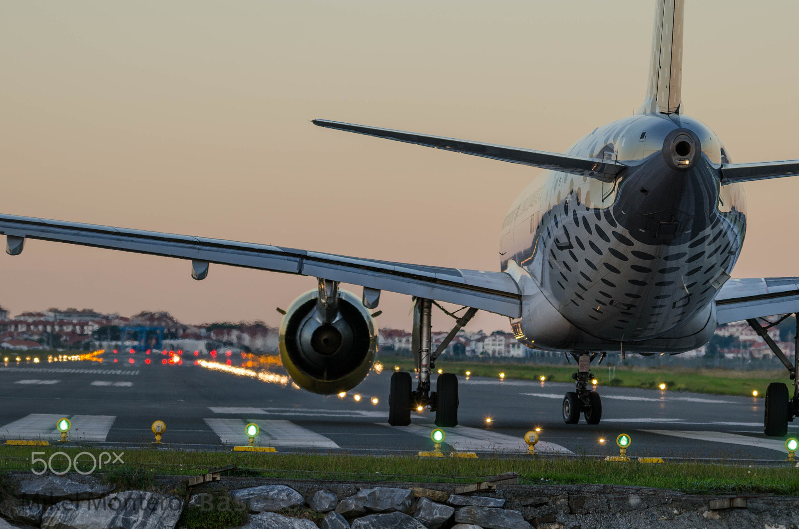 Sigma 150-500mm F5-6.3 DG OS HSM sample photo. Cleared fot takeoff photography