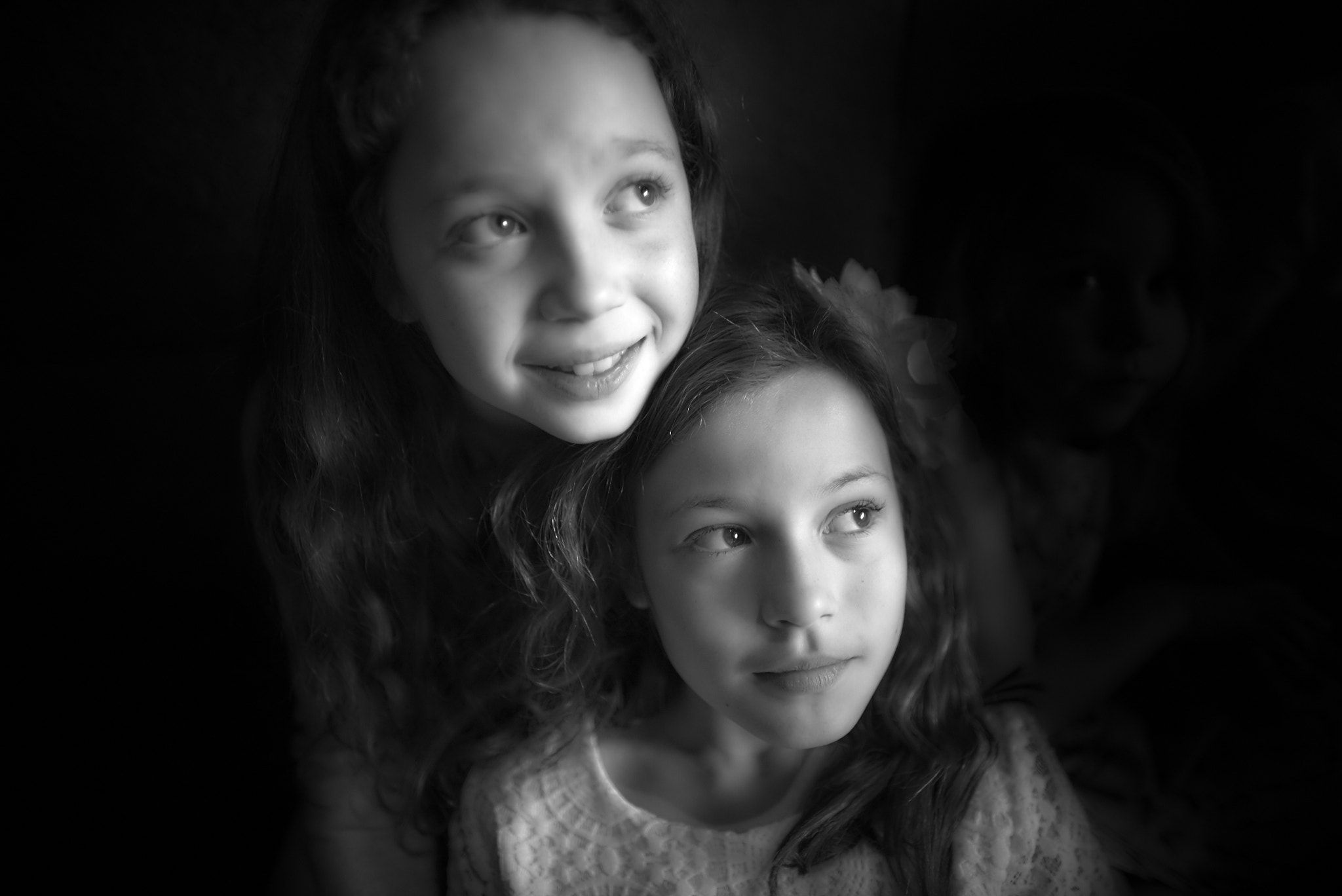 Metabones 24/1.4 sample photo. Two girls photography