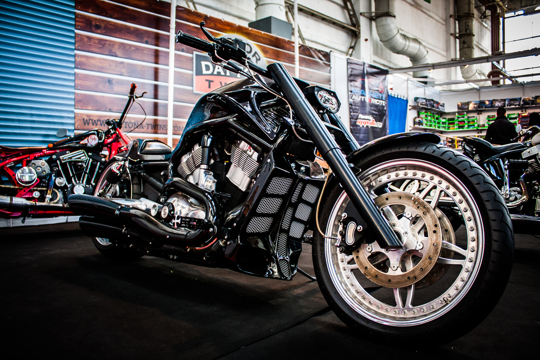 Canon EOS 40D + Canon EF-S 18-55mm F3.5-5.6 III sample photo. Ride or die photography