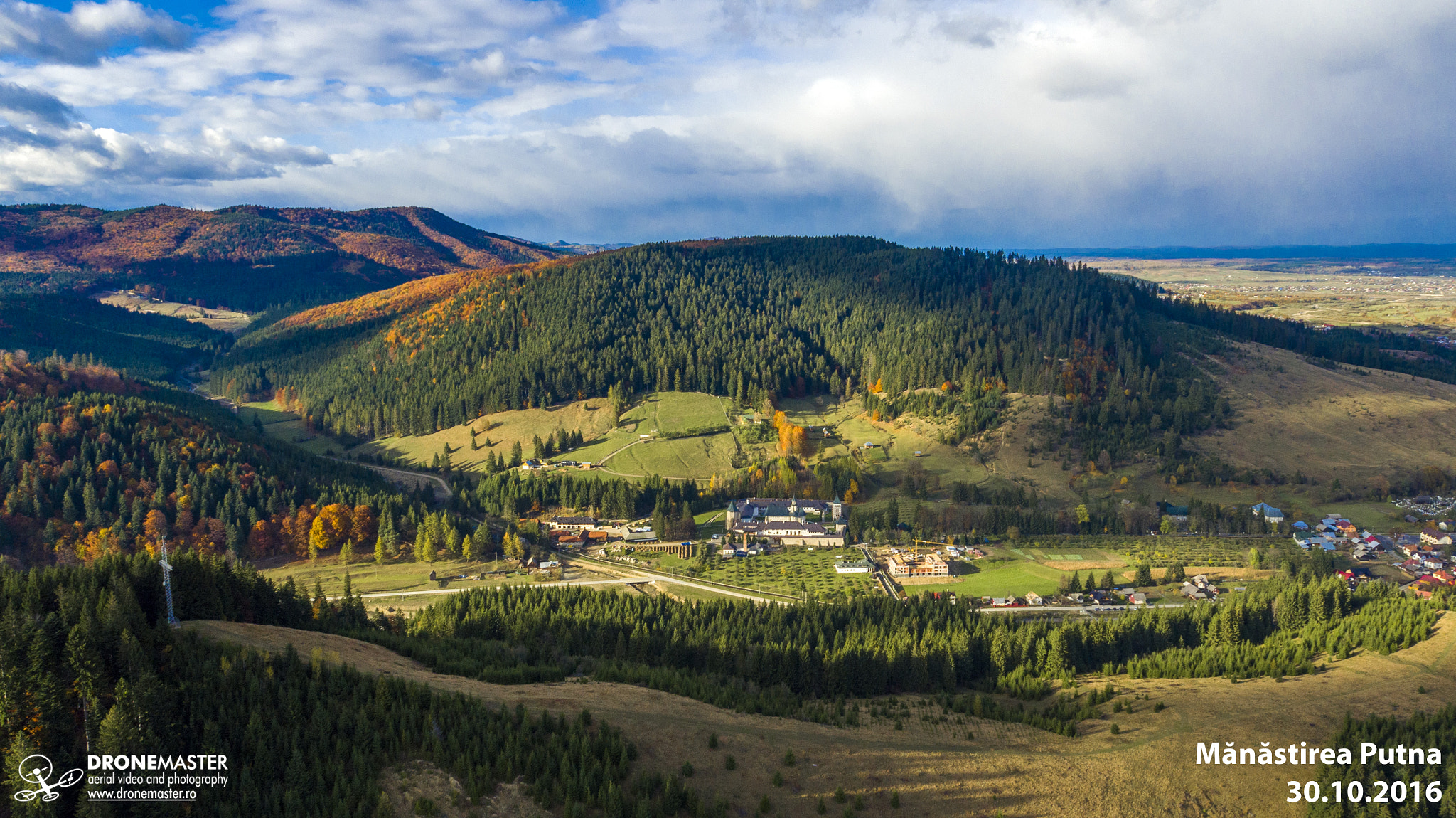 DJI FC550 + OLYMPUS M.12mm F2.0 sample photo. Manastirea putna, fotografie aeriana, toamna, 2016 photography