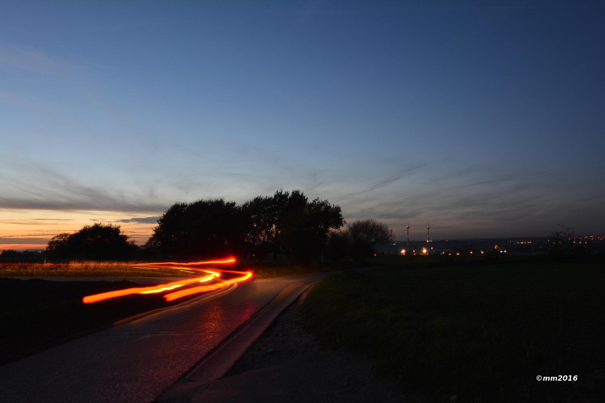 Nikon D5200 + Sigma 10-20mm F3.5 EX DC HSM sample photo. Halloween photography
