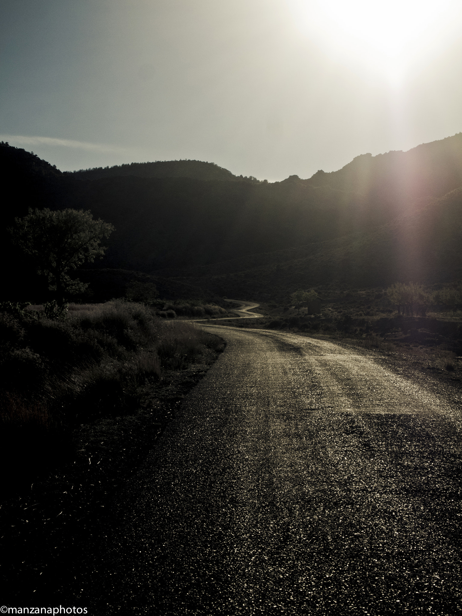 Olympus PEN E-P1 sample photo. Five minute walking photography