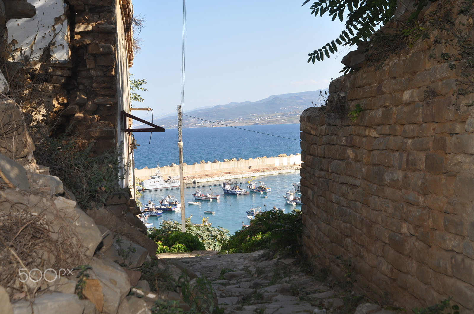 AF Zoom-Nikkor 24-120mm f/3.5-5.6D IF sample photo. La casbah .. dellys photography
