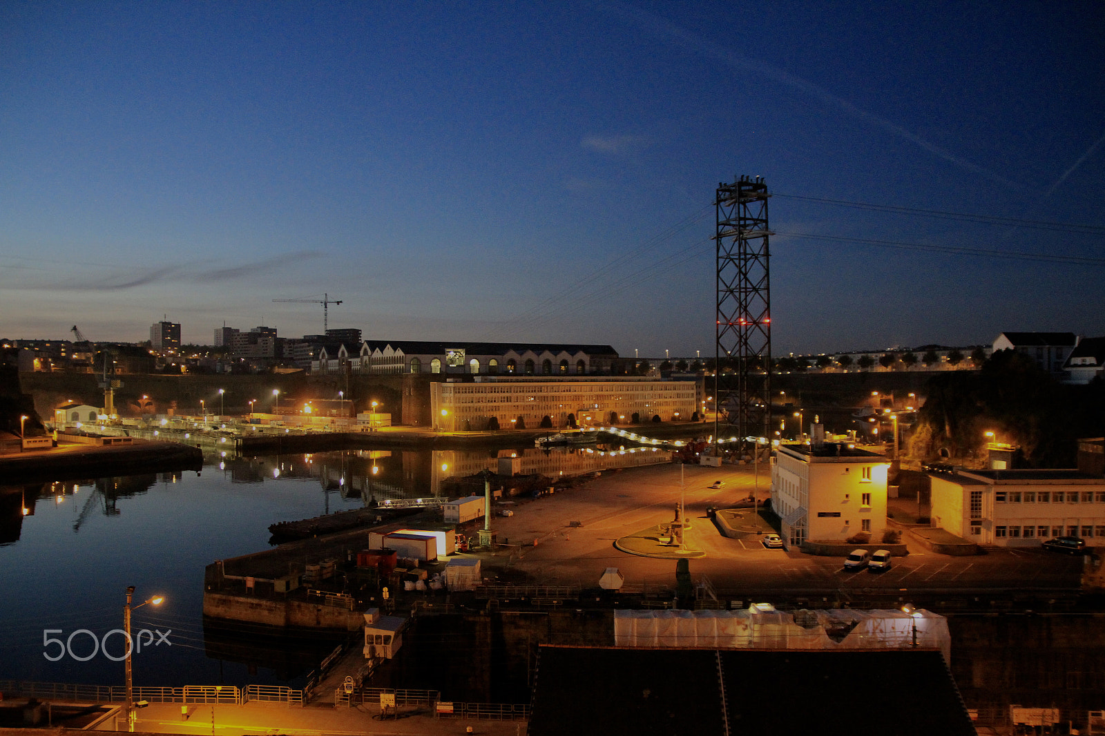 Canon EOS 7D + Sigma 17-70mm F2.8-4 DC Macro OS HSM sample photo. Brest by night photography