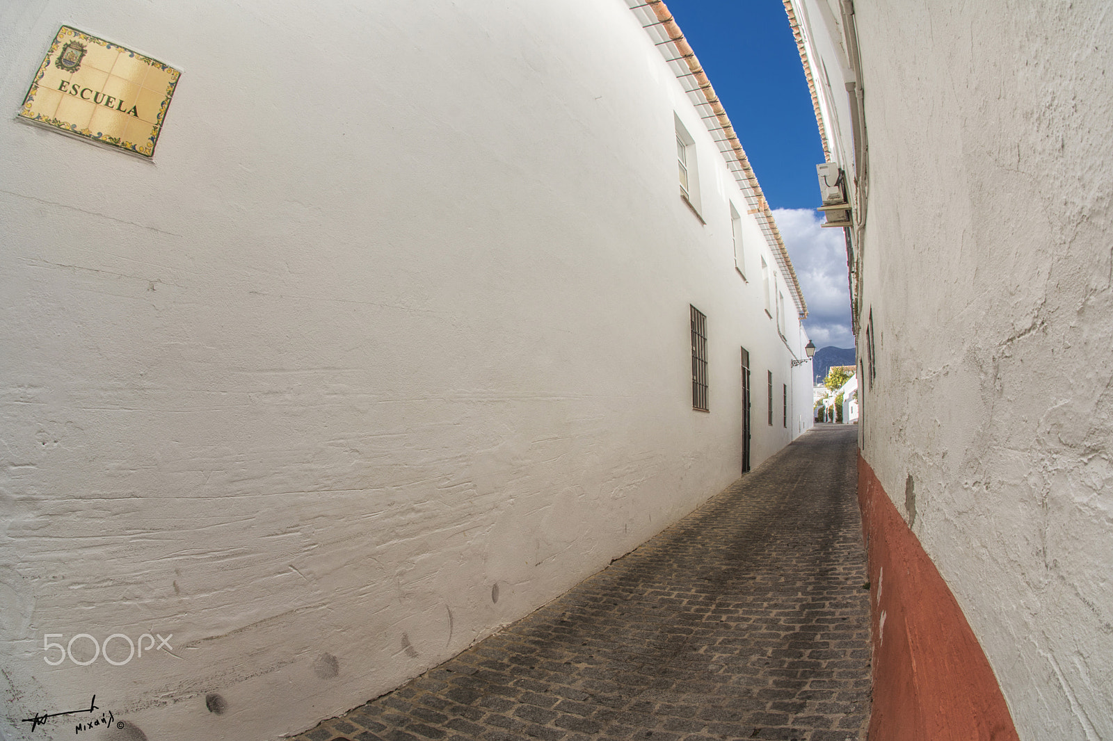 Nikon D7100 + Sigma 10mm F2.8 EX DC HSM Diagonal Fisheye sample photo. Marbella photography