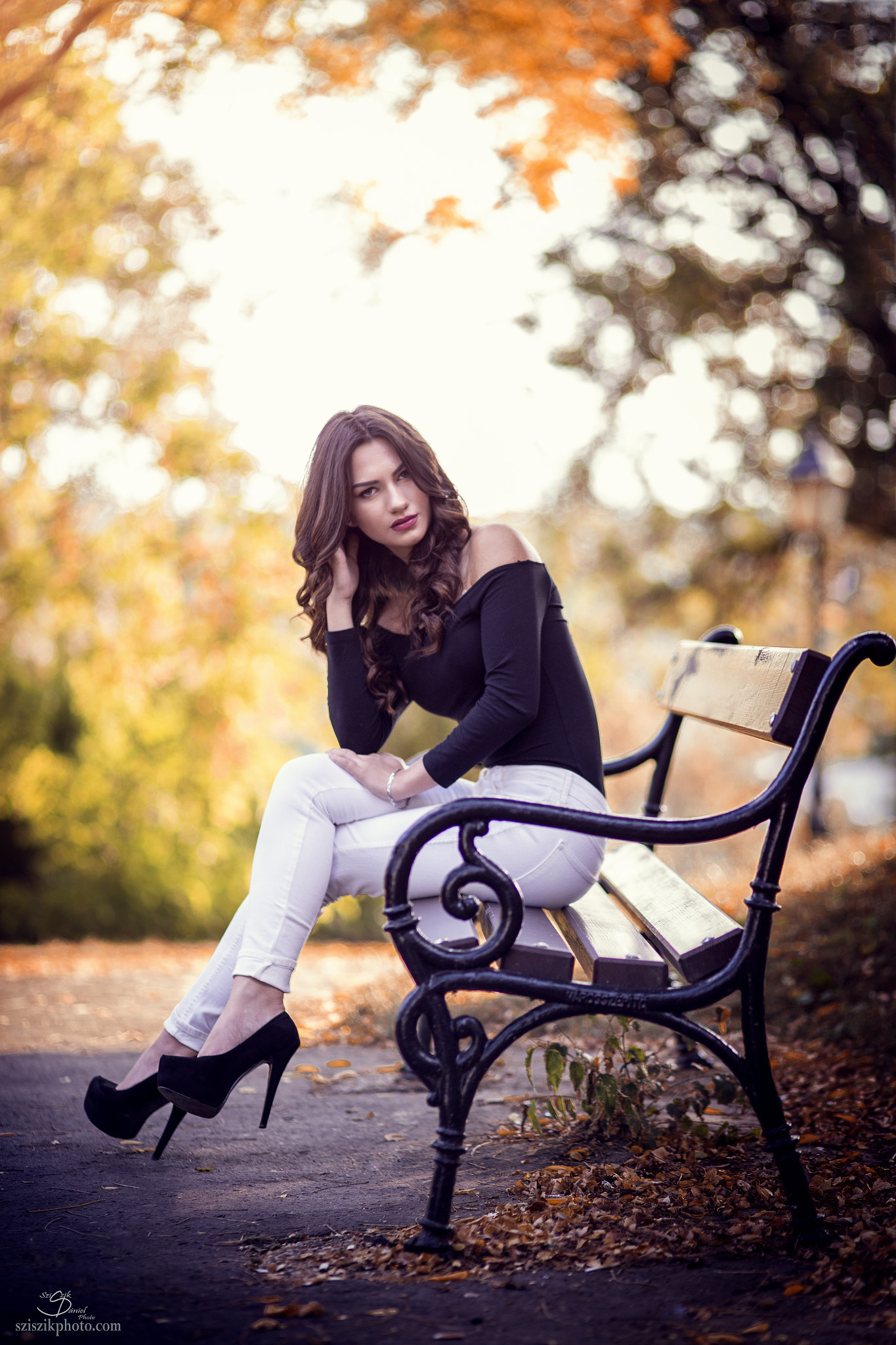 Canon EOS 6D + Canon EF 100mm F2.0 USM sample photo. Img photography