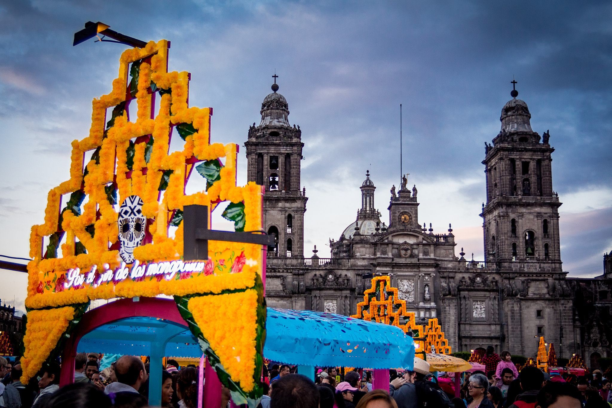Canon EF 28-70mm f/3.5-4.5 sample photo. Mega ofrenda cdmx 2016 photography