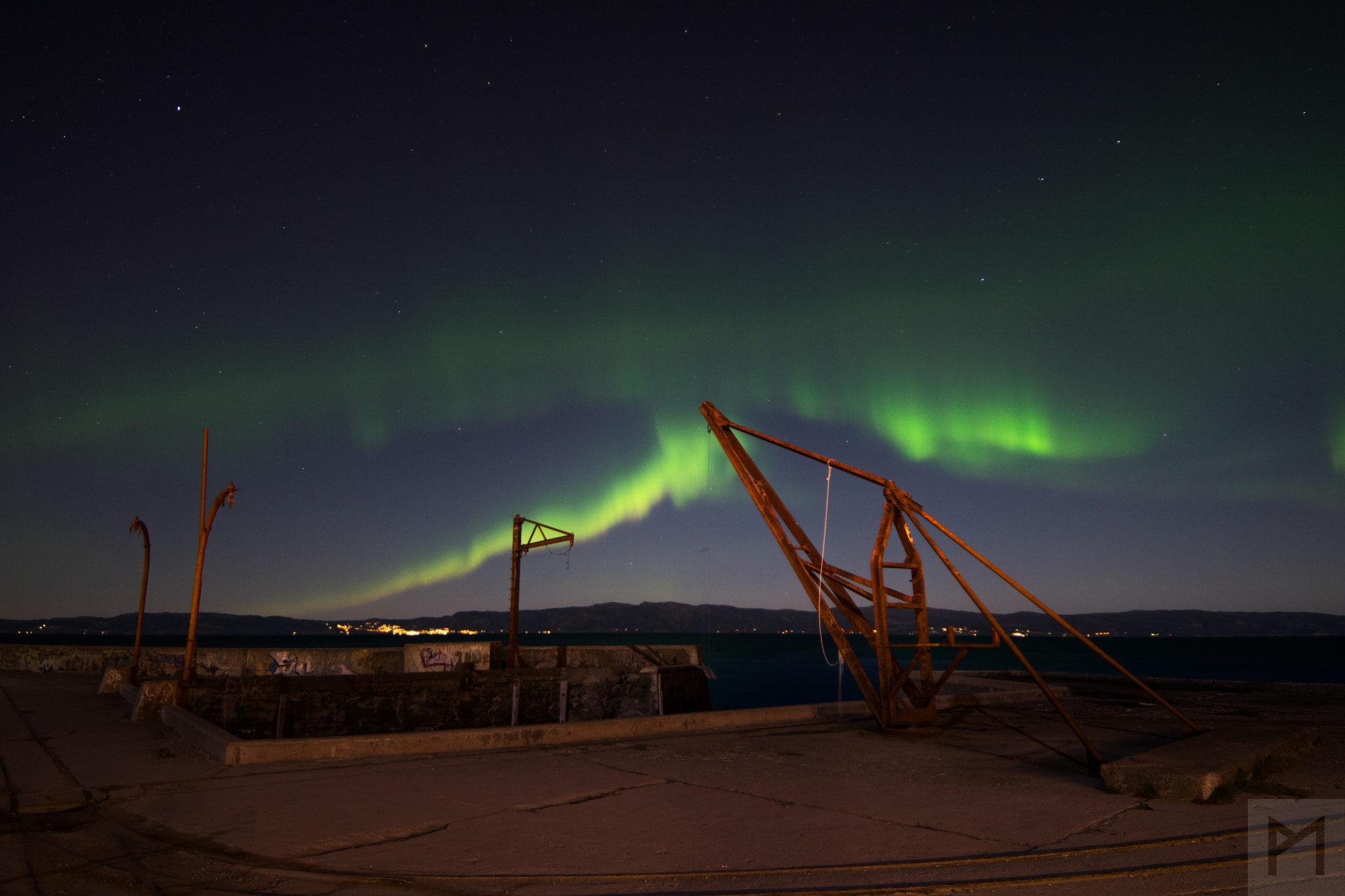 Samyang 14mm F2.8 ED AS IF UMC sample photo. Aurora borealis painting the sky. photography