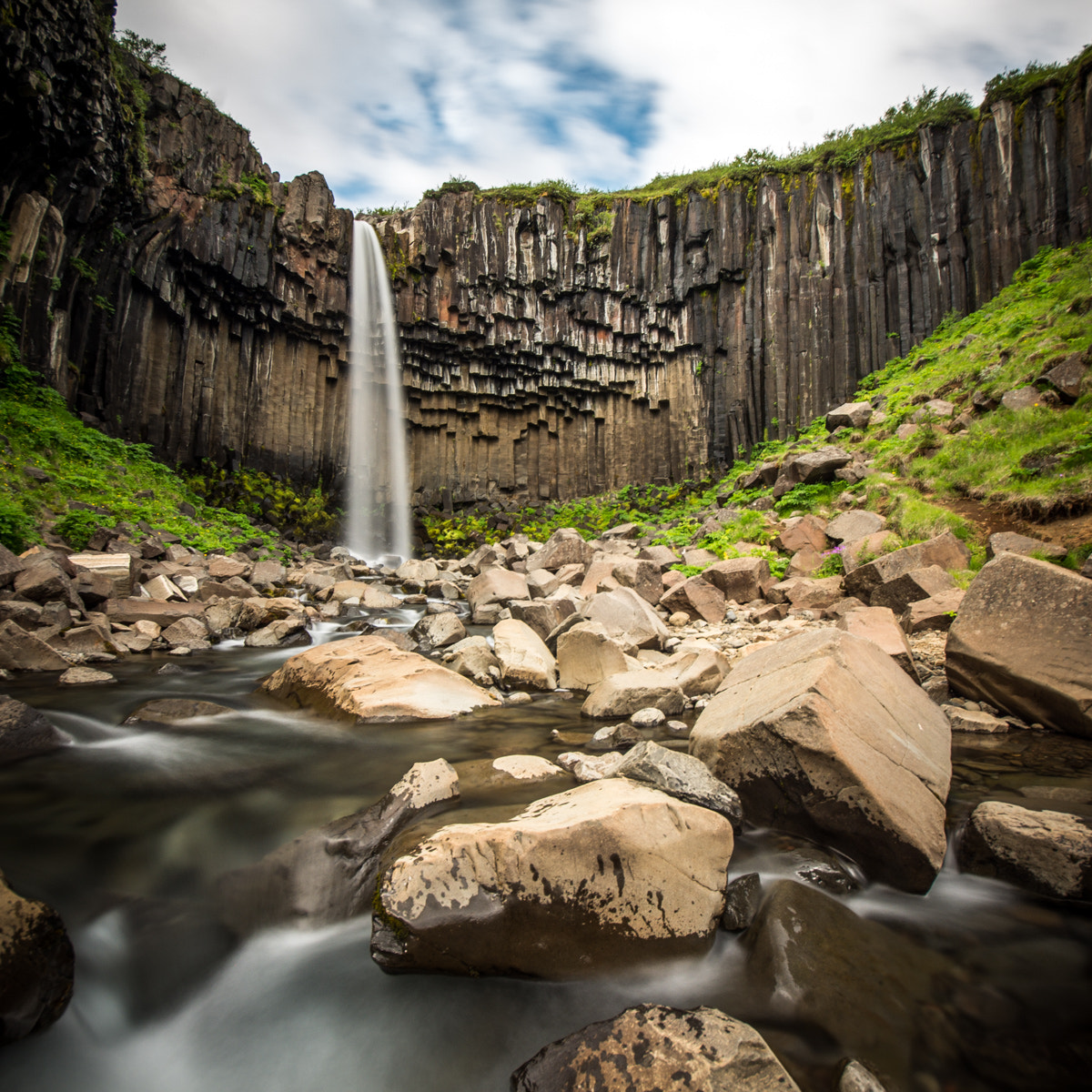 Sigma AF 10-20mm F4-5.6 EX DC sample photo. Organ of stone photography