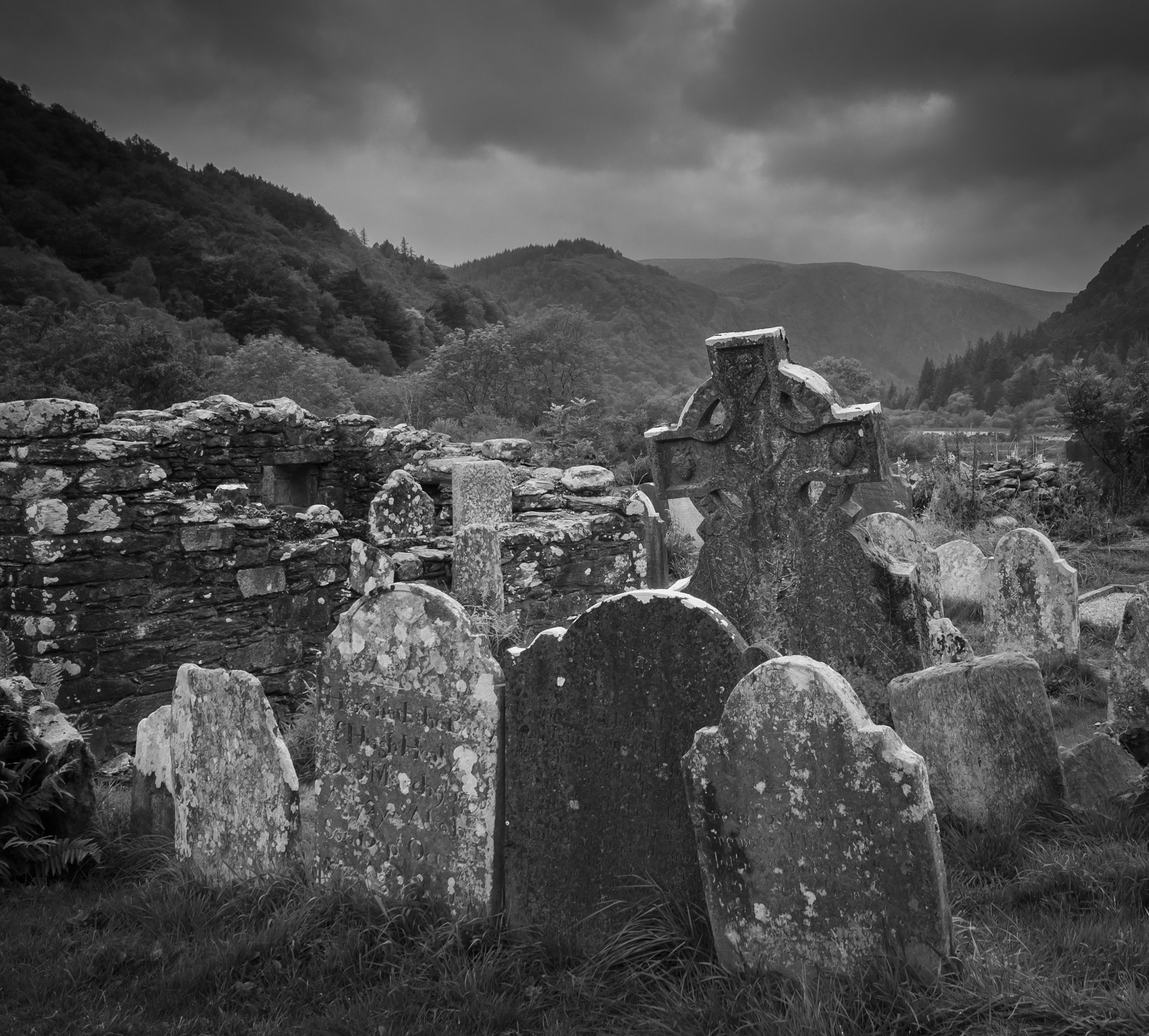 Sony Alpha DSLR-A700 sample photo. Glendalough cemetery photography