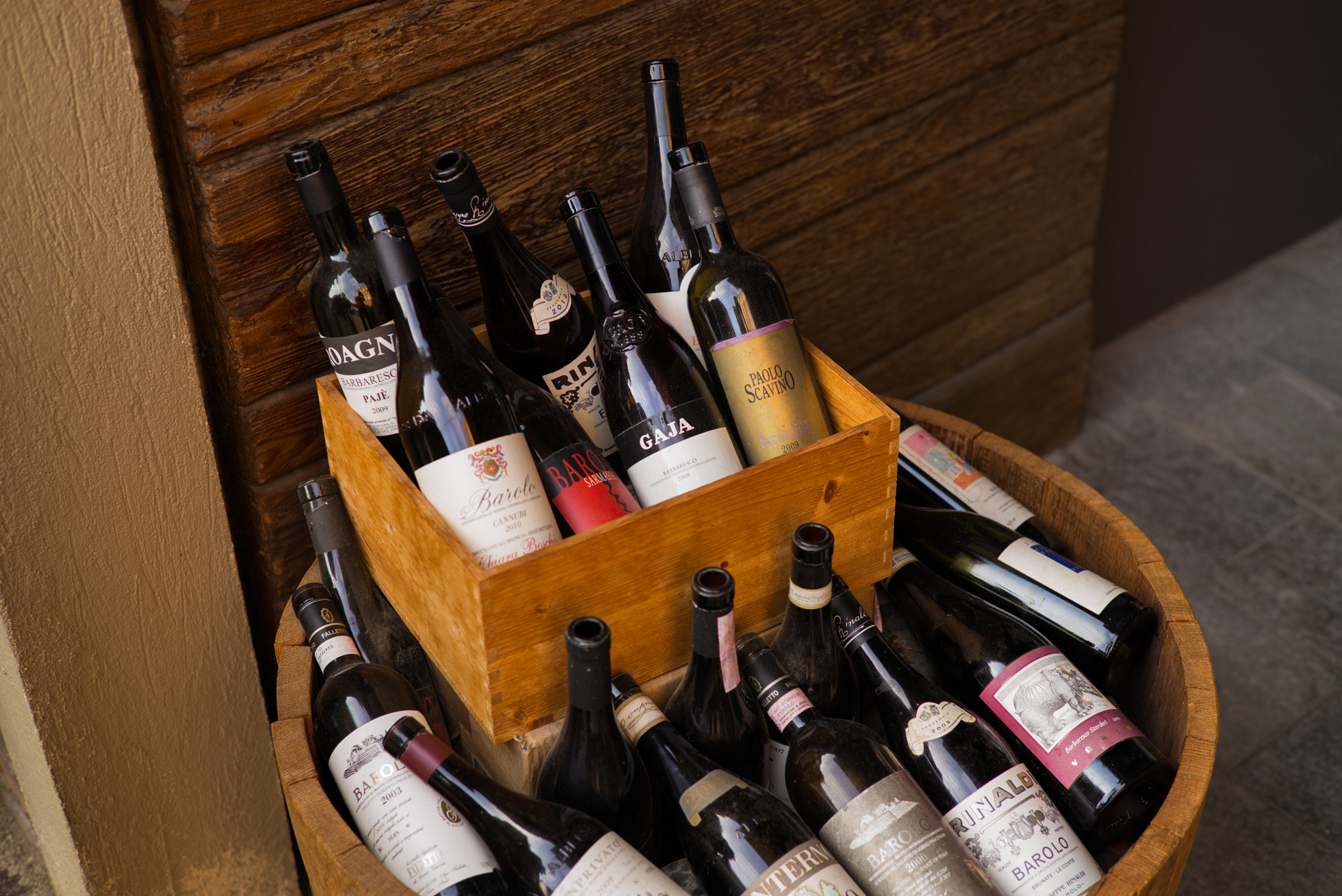 Leica Summarit-M 50mm F2.4 sample photo. Wine shop in barolo village photography