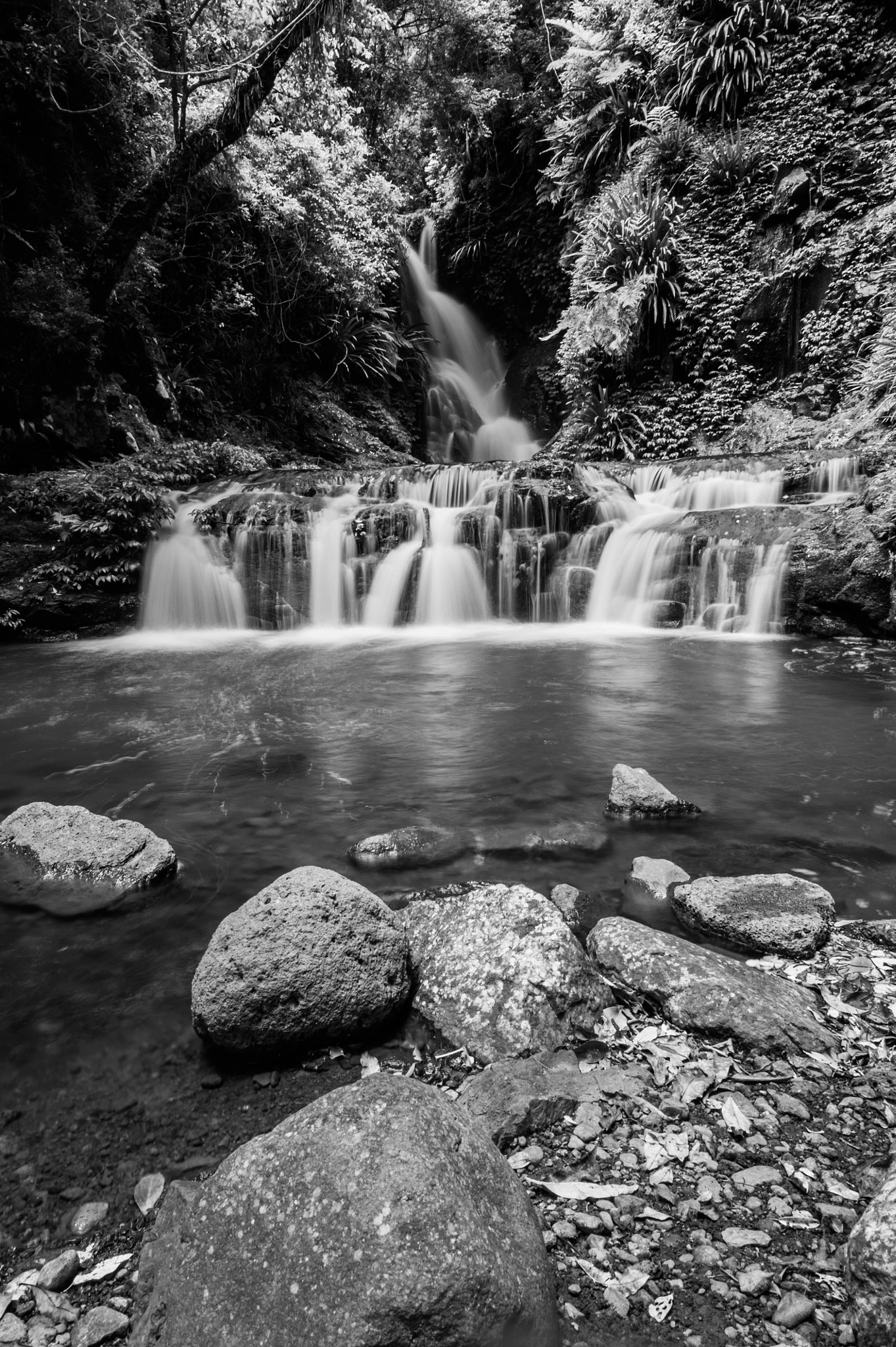 Nikon D700 + Nikon AF Nikkor 24mm F2.8D sample photo. Elabana falls photography