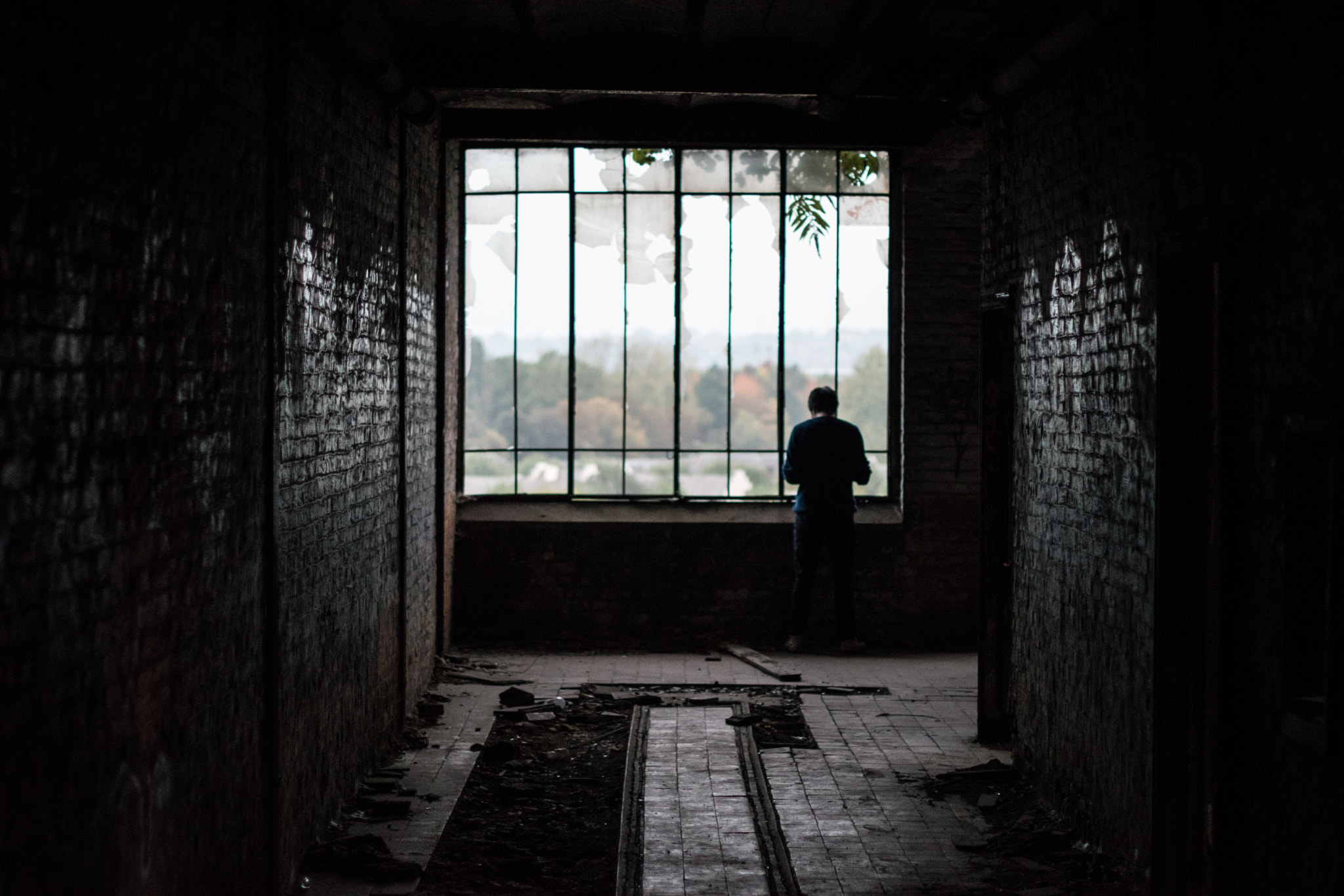 Nikon D5500 + Nikon AF-S Nikkor 50mm F1.4G sample photo. Abandoned coal mining station, belgium photography