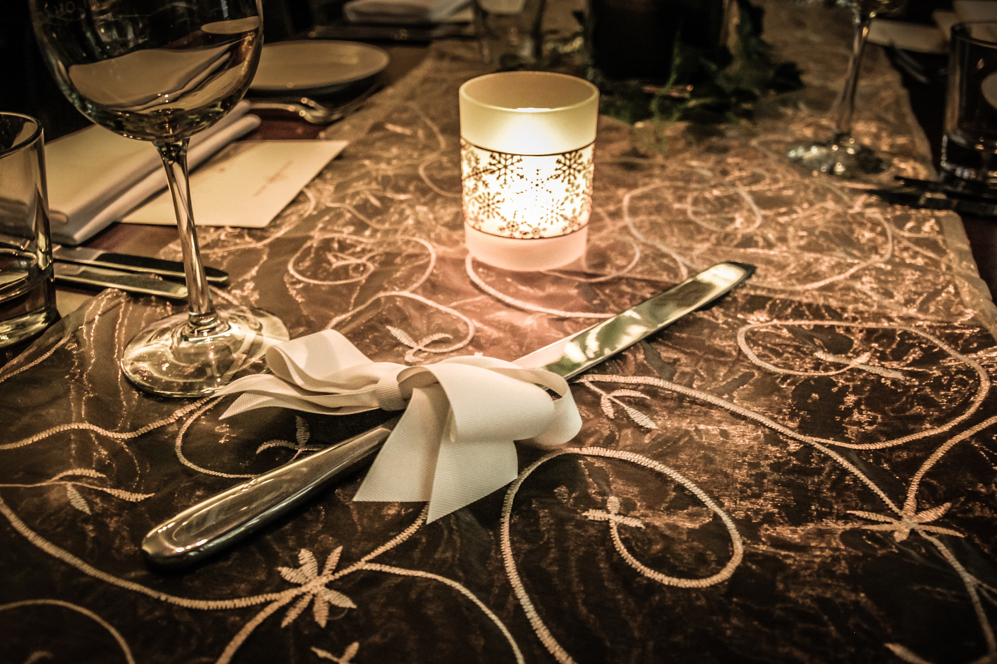 Canon EOS 500D (EOS Rebel T1i / EOS Kiss X3) sample photo. Wedding table setting photography