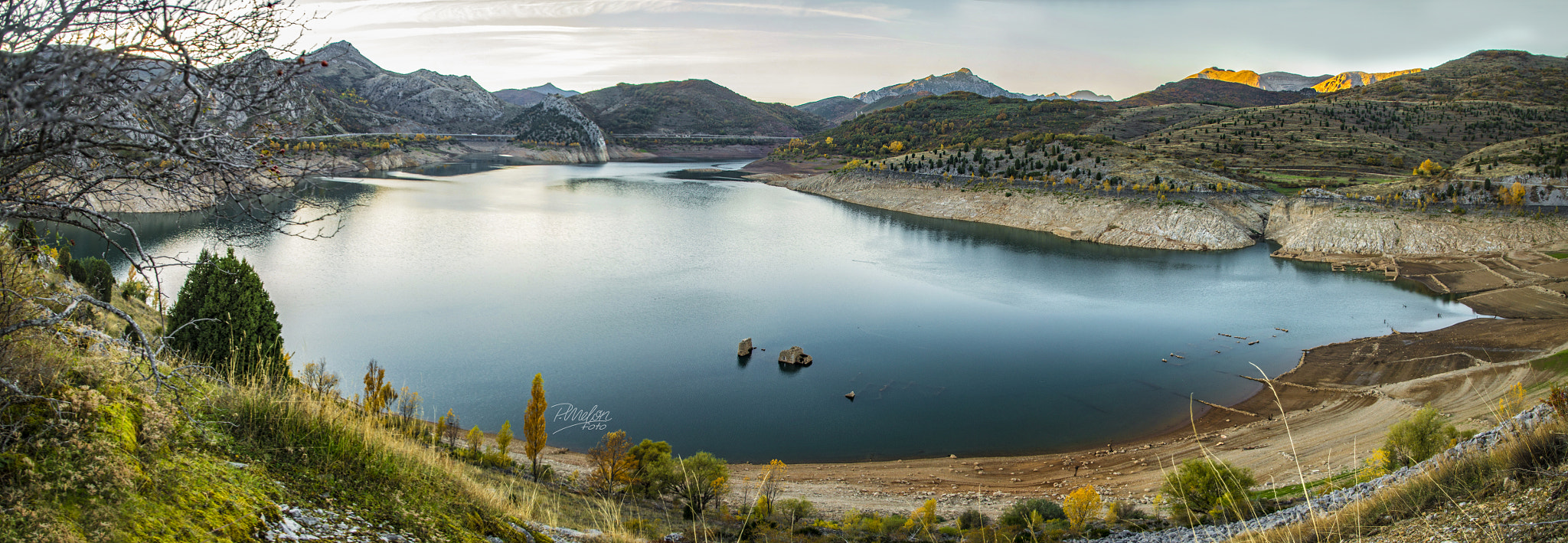 Sony SLT-A58 sample photo. Embalse de barrios de luna 4 images photography