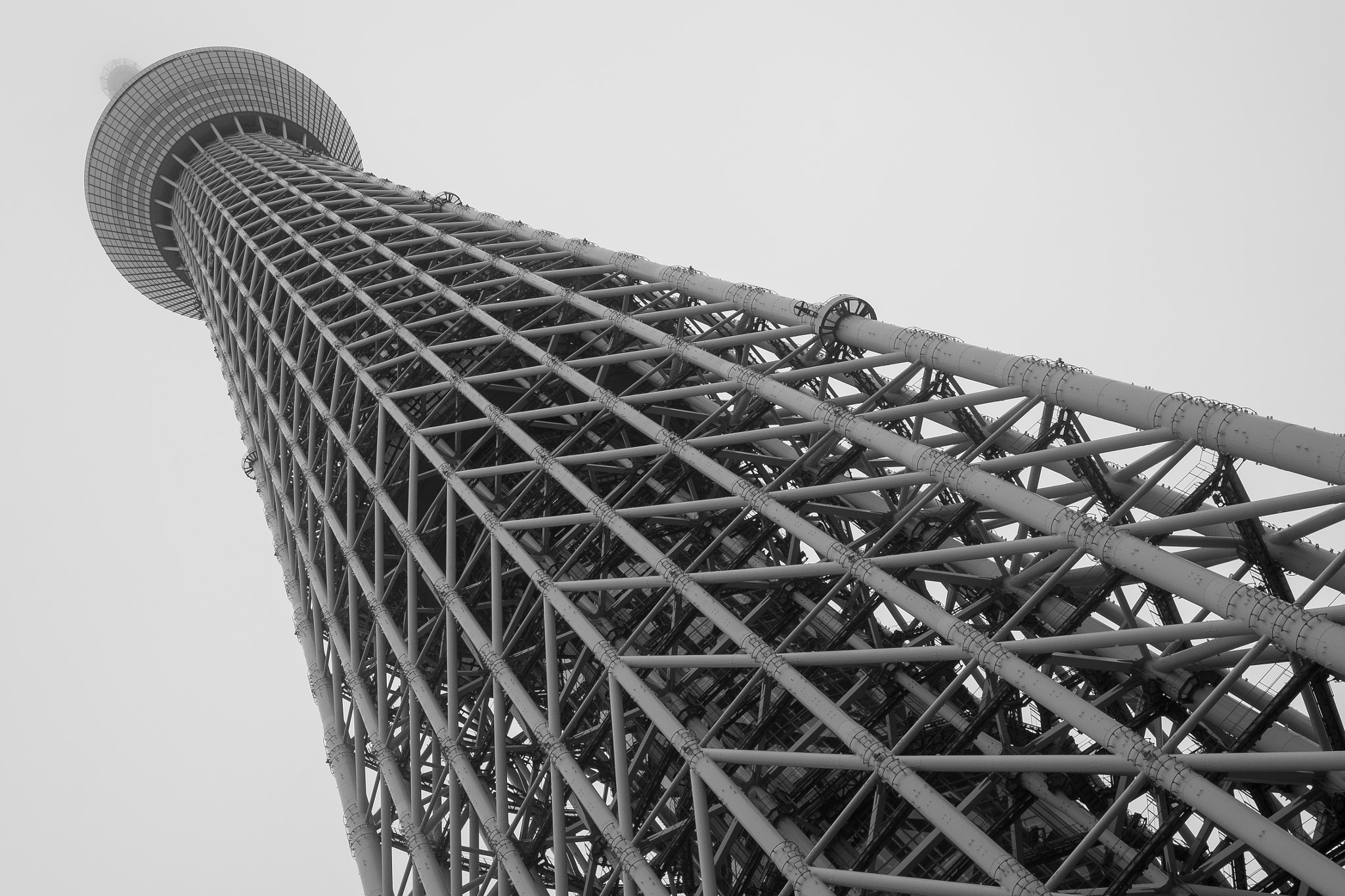 Fujifilm X-E2 + Fujifilm XF 27mm F2.8 sample photo. Tokyo skytree photography