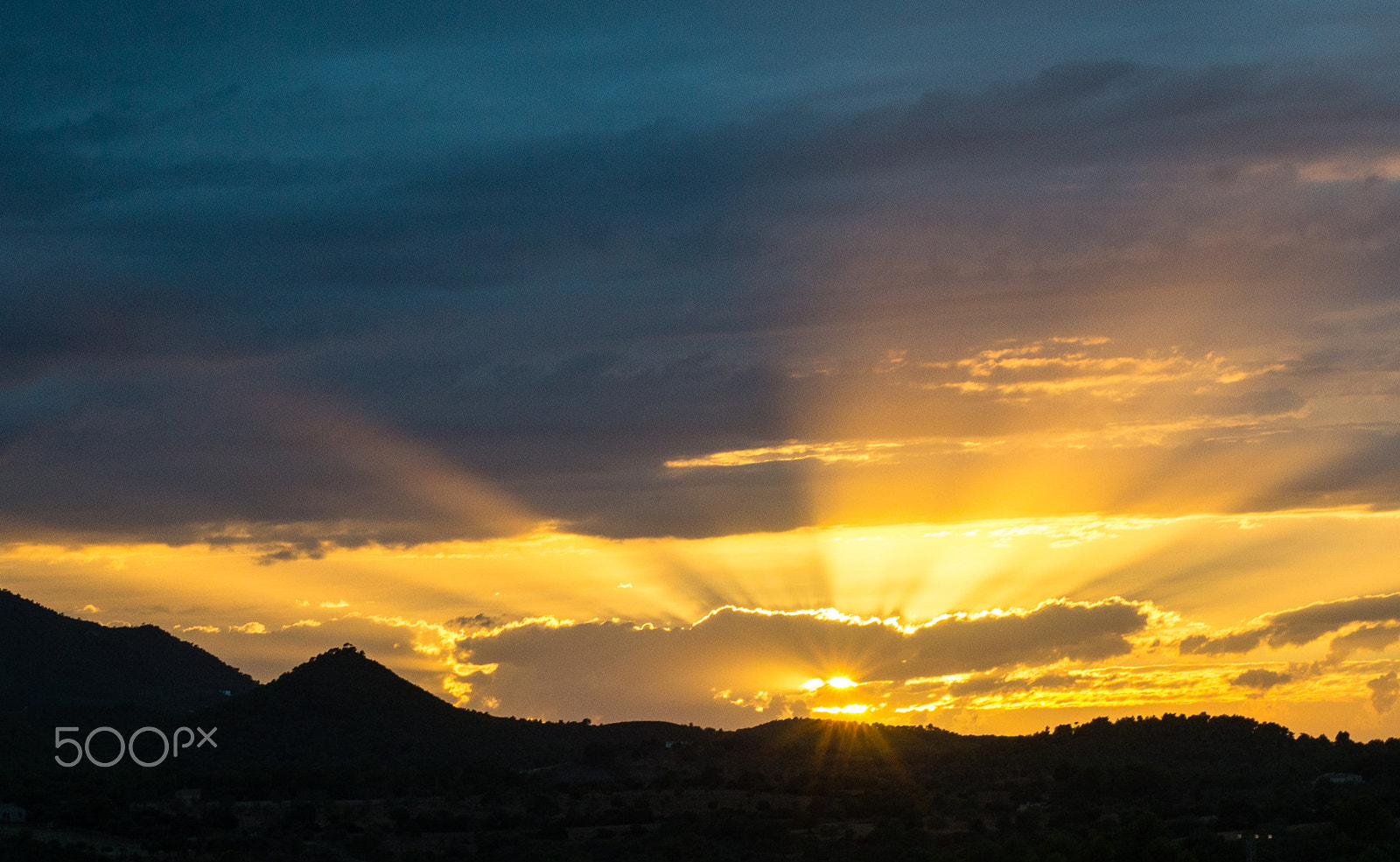 Sony SLT-A57 + Minolta AF 50mm F1.7 sample photo. Sunset after rain photography