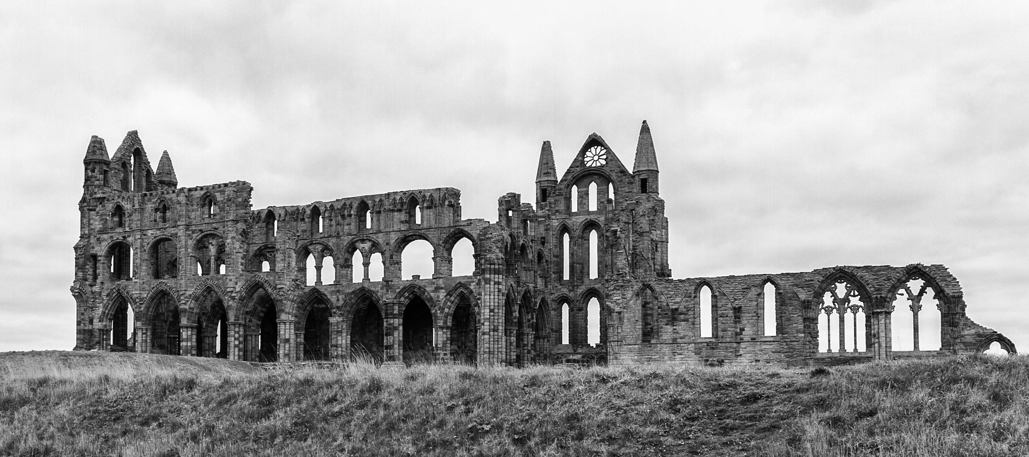 Canon EF 16-35mm F4L IS USM sample photo. Whitby abbey photography