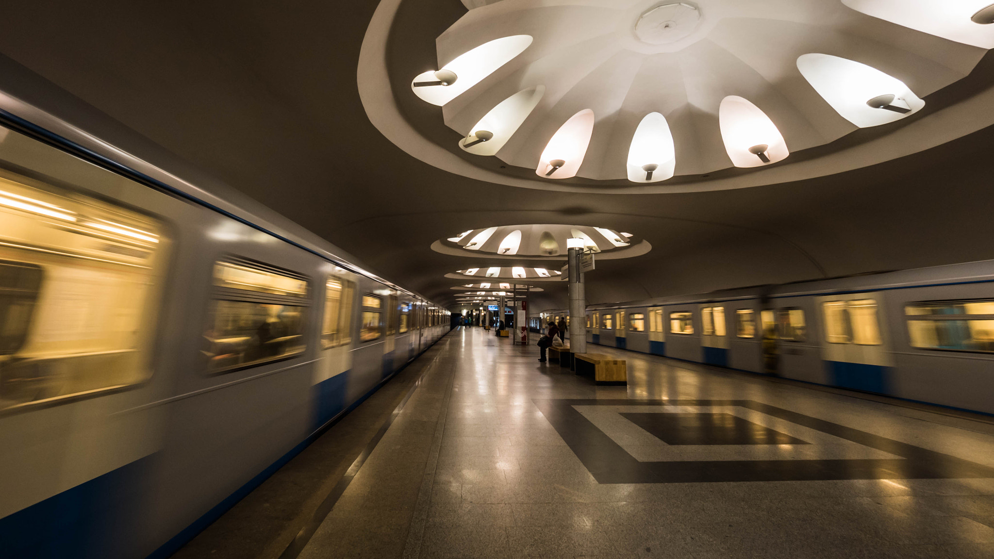 Panasonic Lumix DMC-GH4 + Olympus M.Zuiko Digital ED 7-14mm F2.8 PRO sample photo. Annino (moscow metro) photography