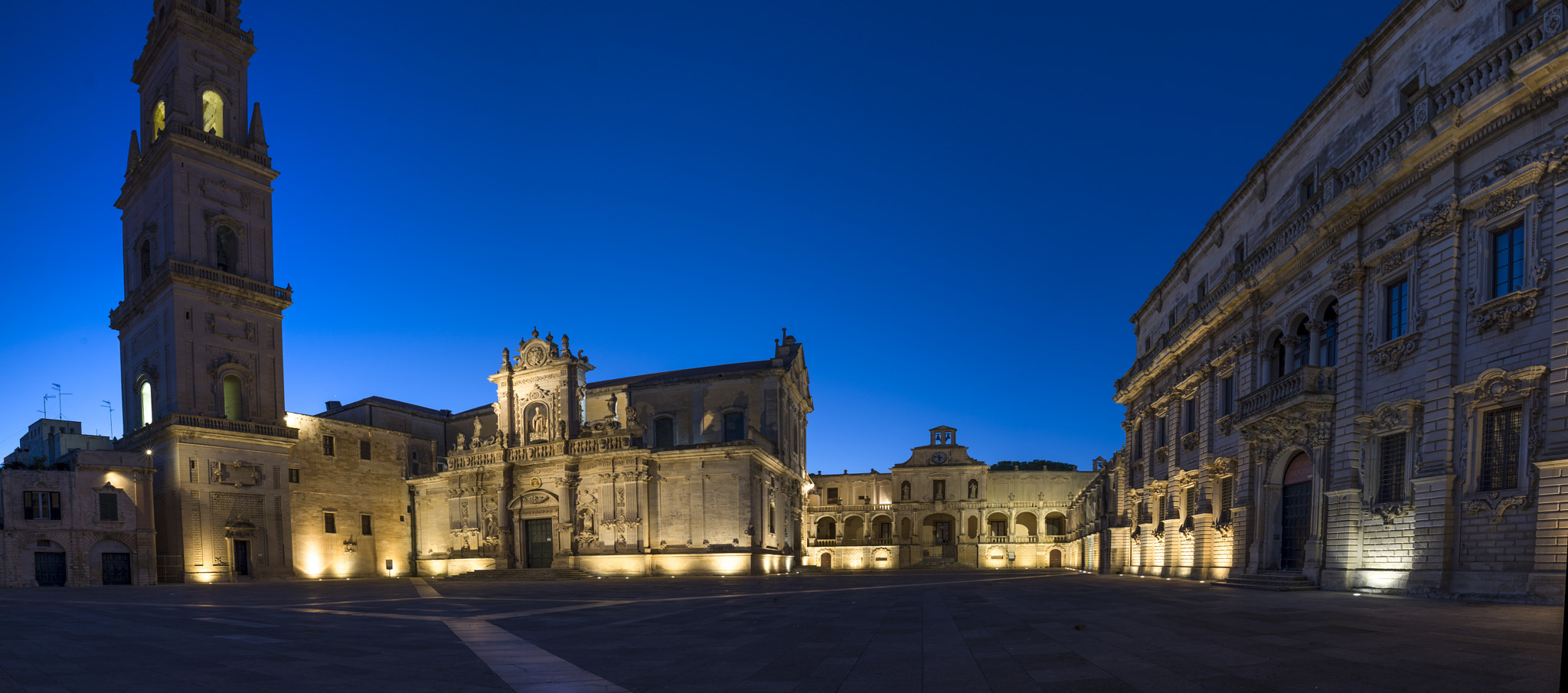 Nikon D610 sample photo. Piazza duomo in lecce #2 photography