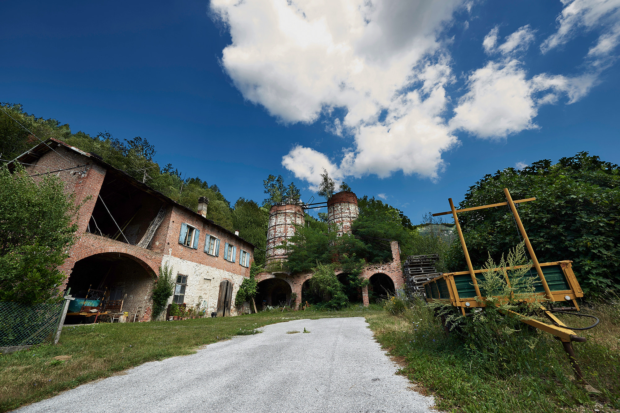 Nikon AF-S Nikkor 14-24mm F2.8G ED sample photo. Partly cloud photography