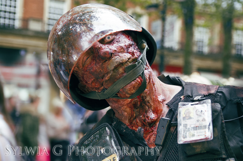 Sigma 17-50mm F2.8 EX DC HSM sample photo. Peteroborough zombie walk 2016 photography