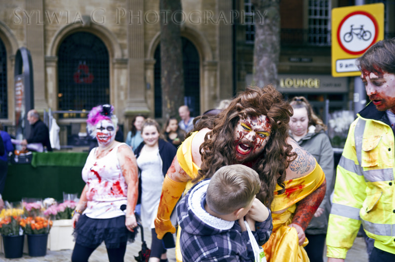 Sigma 17-50mm F2.8 EX DC HSM sample photo. Peteroborough zombie walk 2016 photography