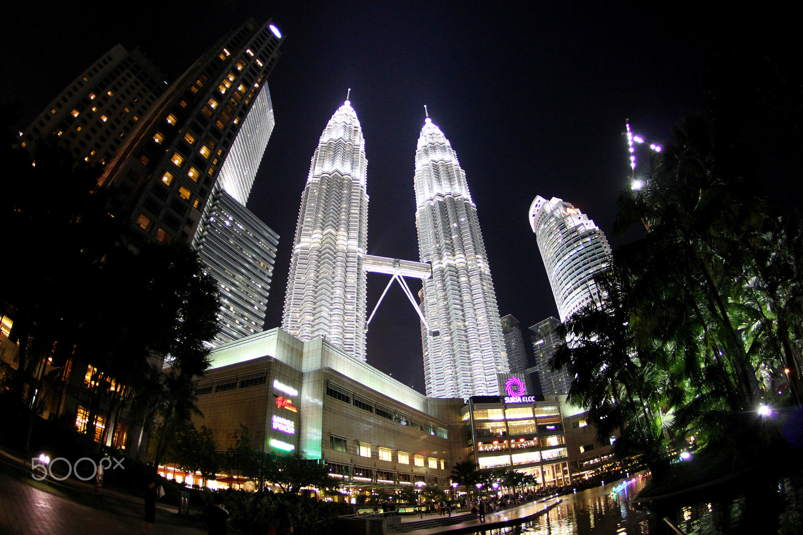 Canon EOS 500D (EOS Rebel T1i / EOS Kiss X3) sample photo. Twin towers through a fish-eye lens. photography