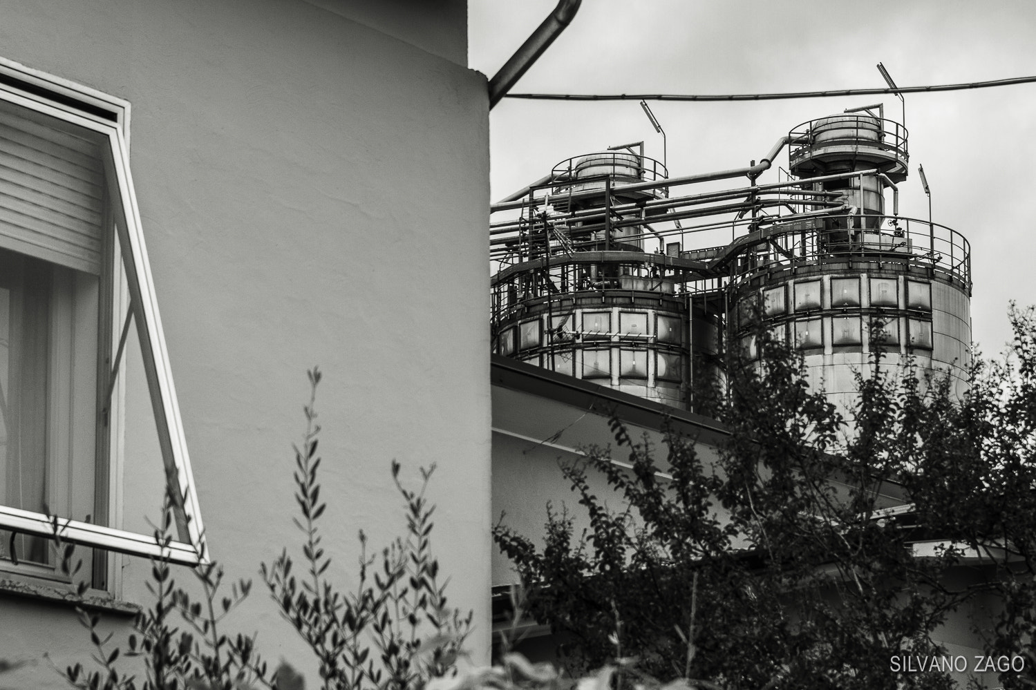 EF28-70mm f/2.8L USM sample photo. Stabilimento cermill a castelmassa (ro) photography