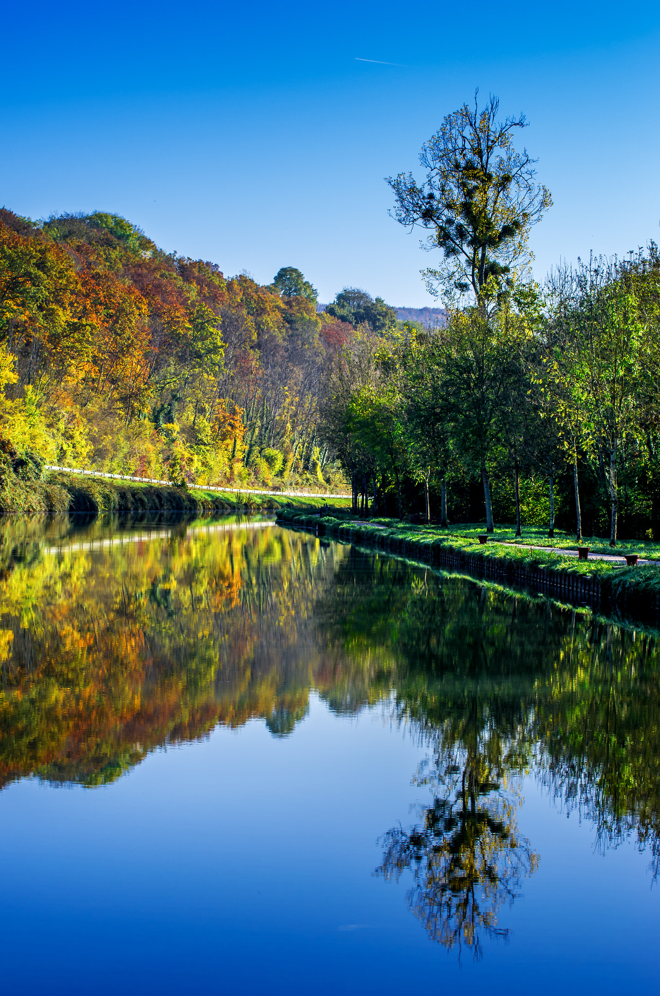 Pentax K-5 sample photo. Canal de bourgogne (cote d'or) photography