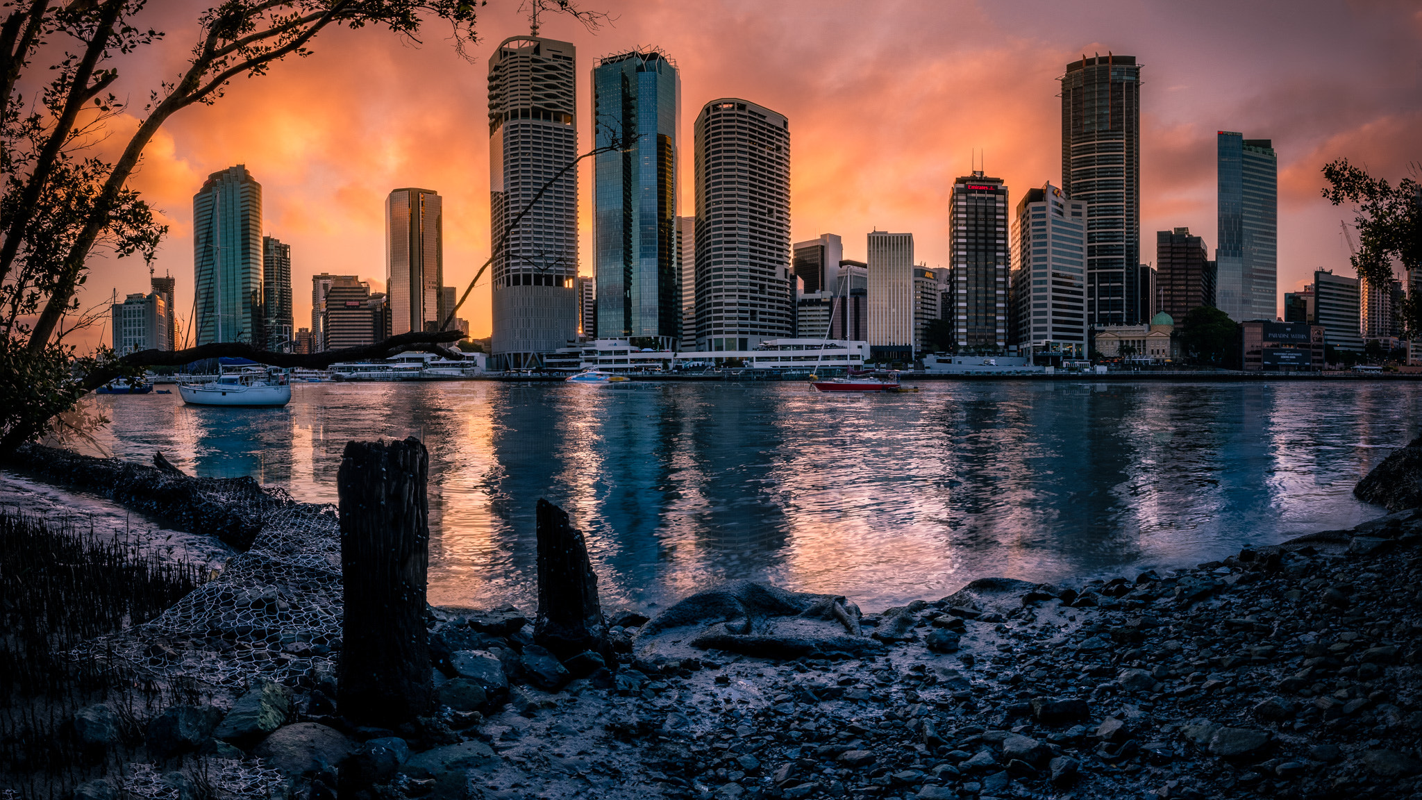 Olympus OM-D E-M5 II + OLYMPUS M.12mm F2.0 sample photo. Brisbane skyline from kangaroo point photography