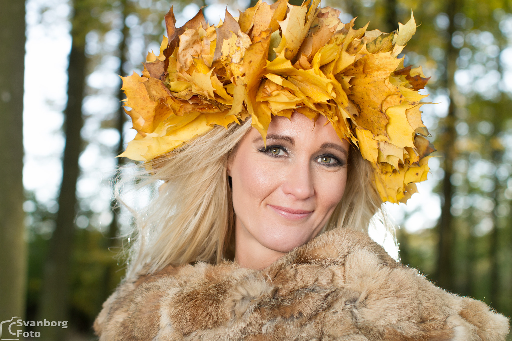 Canon EOS 7D + Canon EF 50mm F1.2L USM sample photo. Connie in autumn leaves photography
