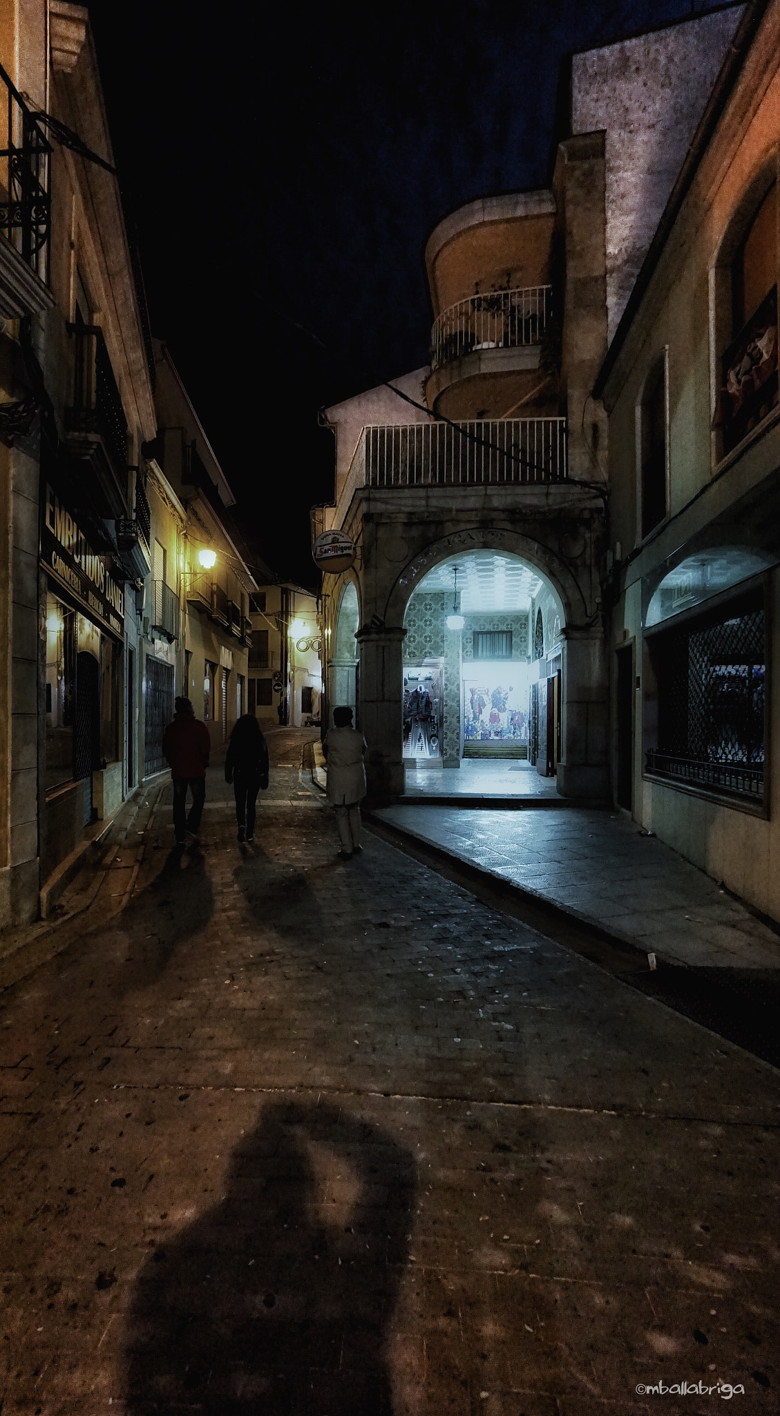 Sony a6000 + Sony E 10-18mm F4 OSS sample photo. Night photographer photography