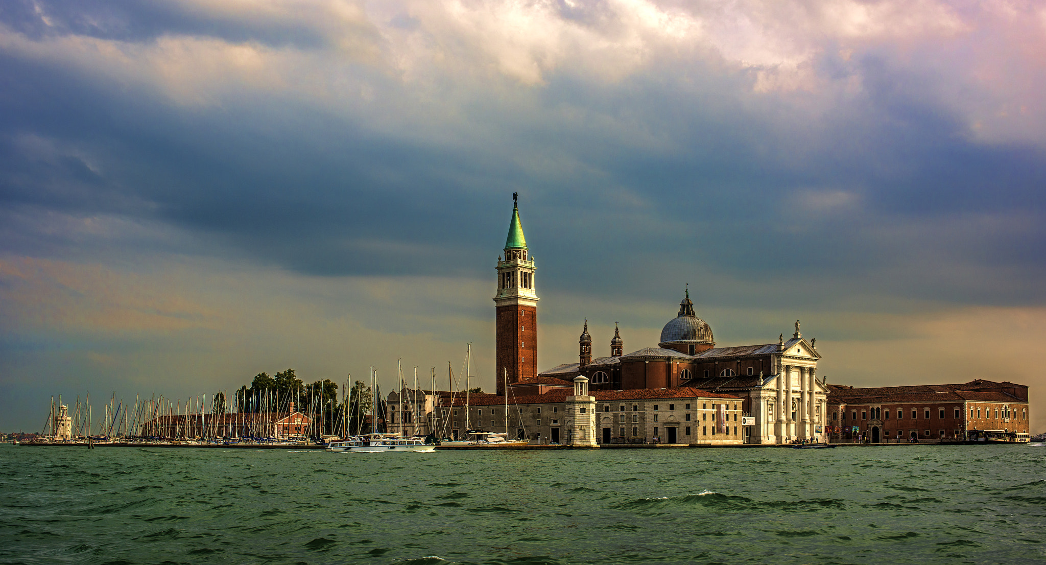 Nikon AF-S Nikkor 35mm F1.8G ED sample photo. Venice photography