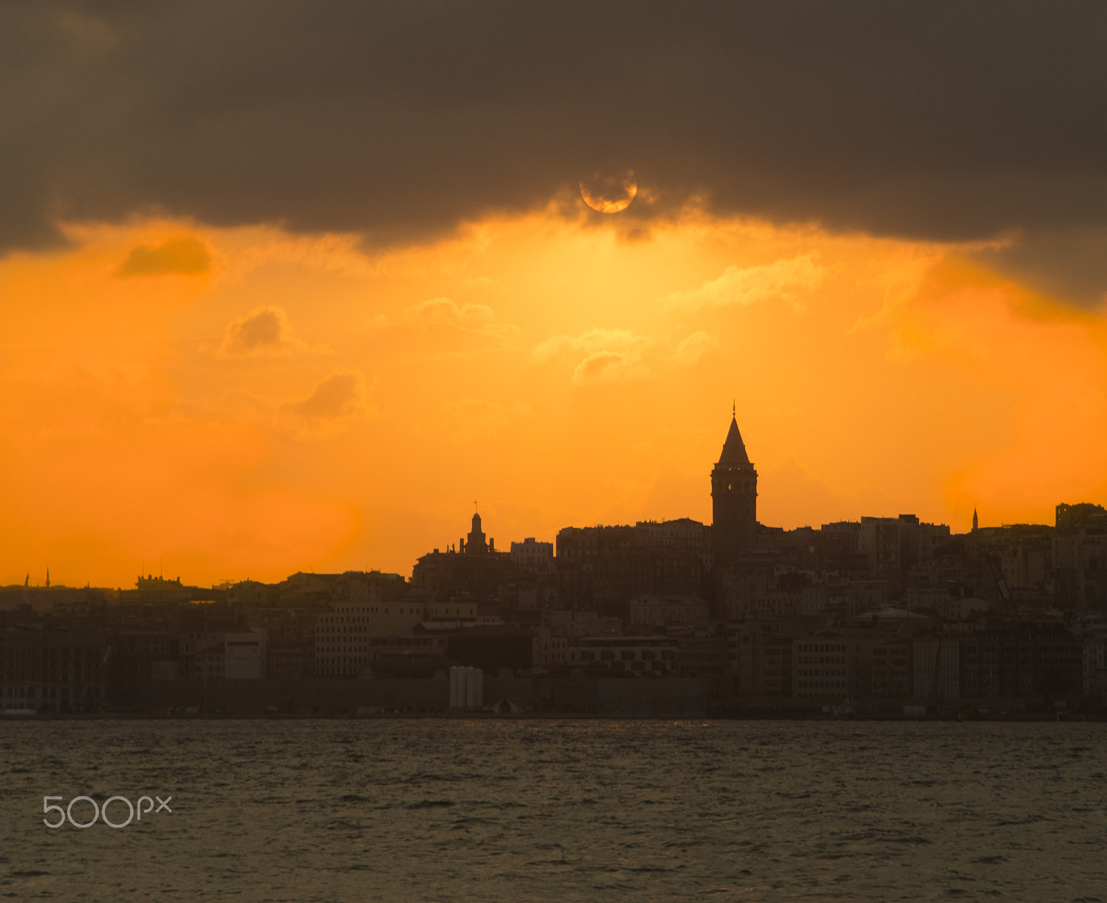 Canon EF 28-105mm f/3.5-4.5 USM sample photo. Galata gün batımı photography