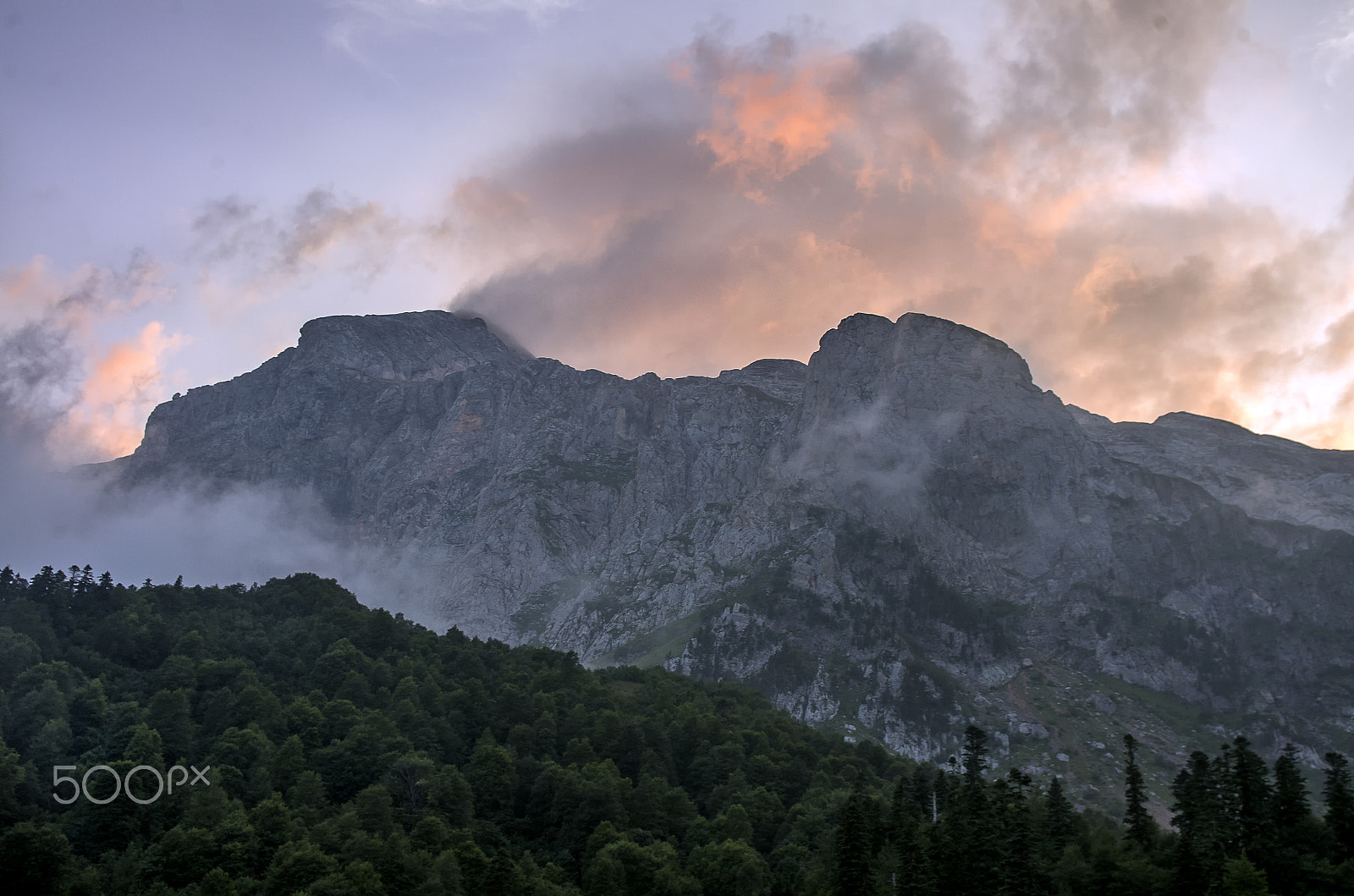 Sigma 17-50mm F2.8 EX DC HSM sample photo. Morning on mountain fischt. photography
