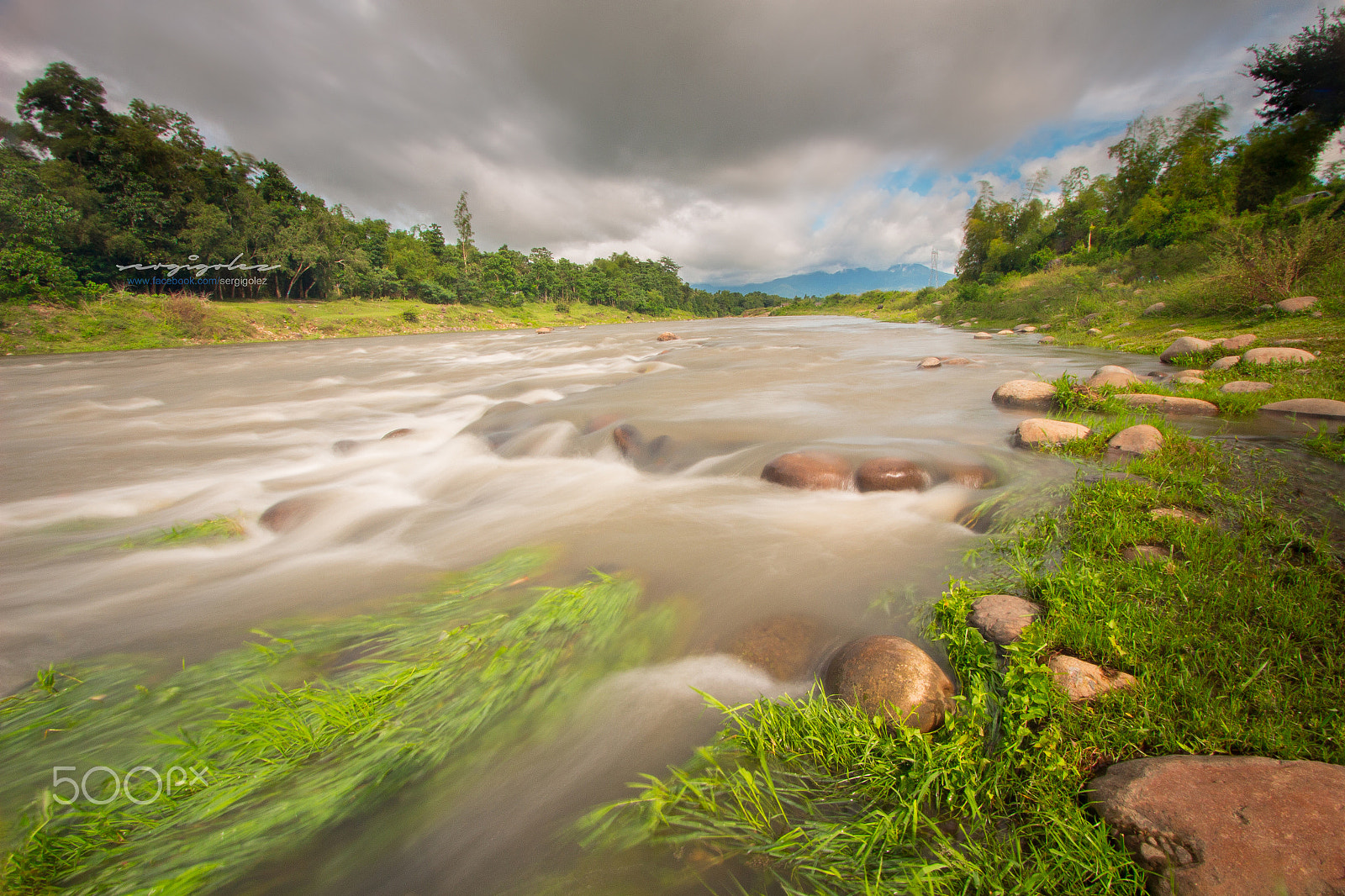 Canon EOS 700D (EOS Rebel T5i / EOS Kiss X7i) + Canon EF-S 10-22mm F3.5-4.5 USM sample photo. Malogo river, negros occidental, philippines photography