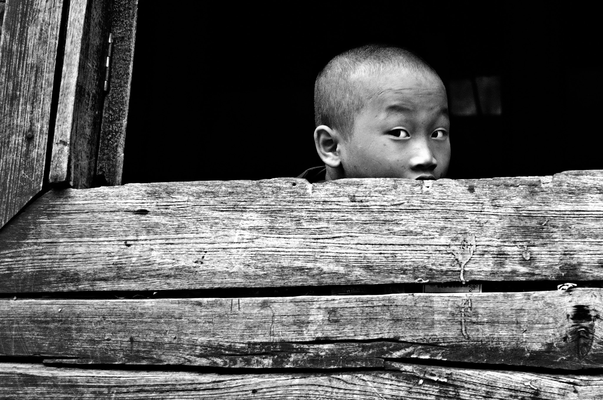 Nikon D90 + Tamron SP AF 17-50mm F2.8 XR Di II VC LD Aspherical (IF) sample photo. Young monk - shwe yan pyay, myanmar (burma) photography