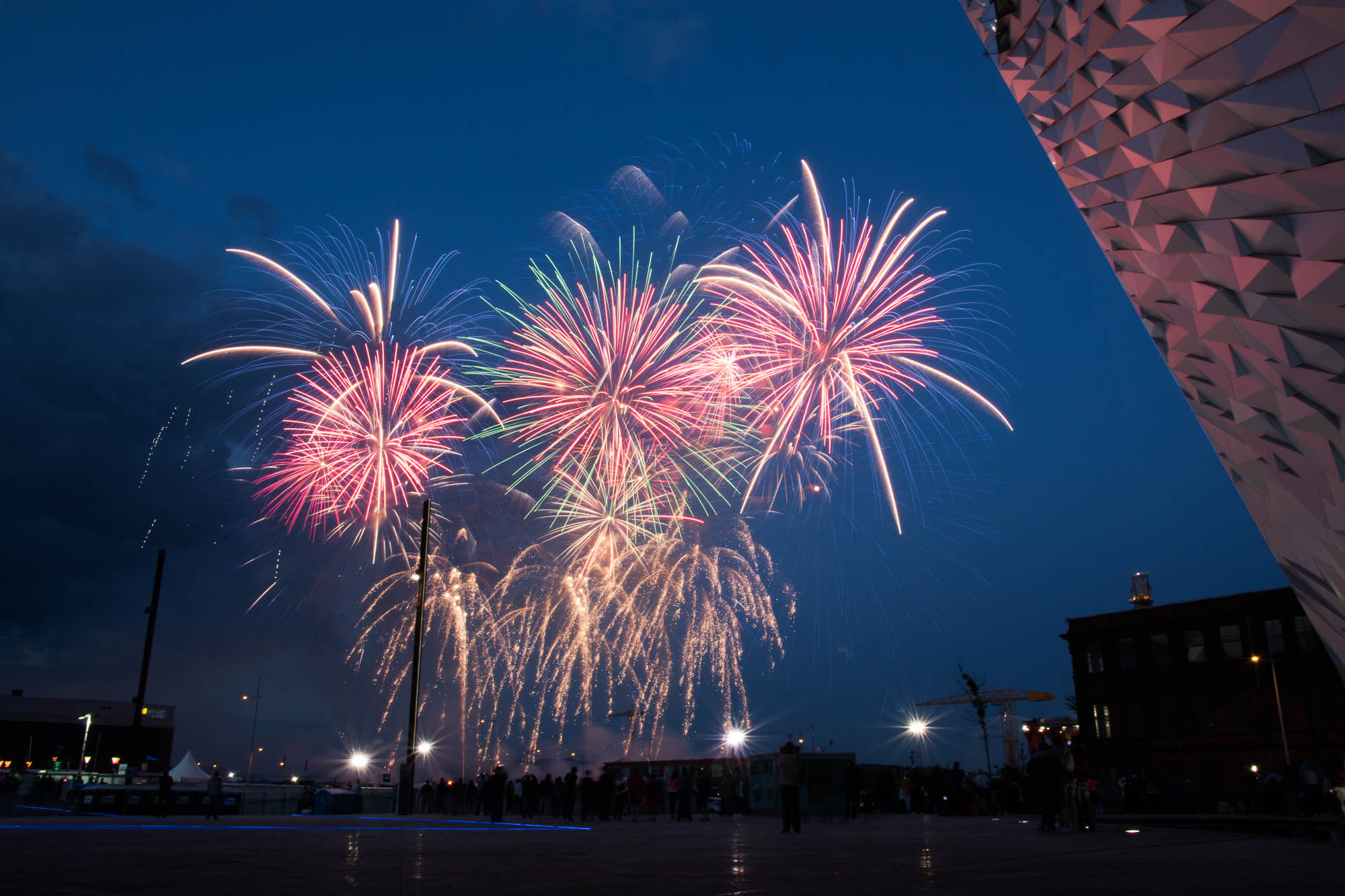 titanicFirework