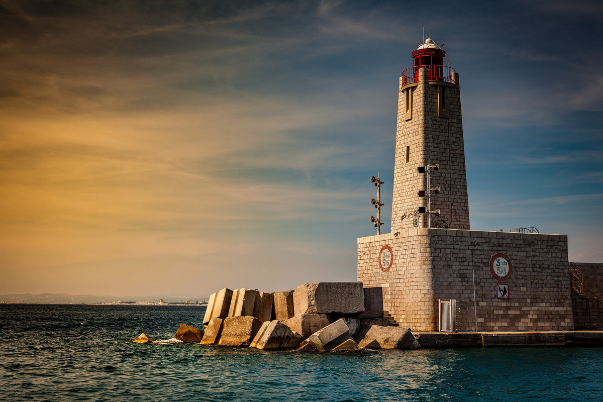 Canon EOS 5D Mark II sample photo. The lighthouse of the old bay in nice photography