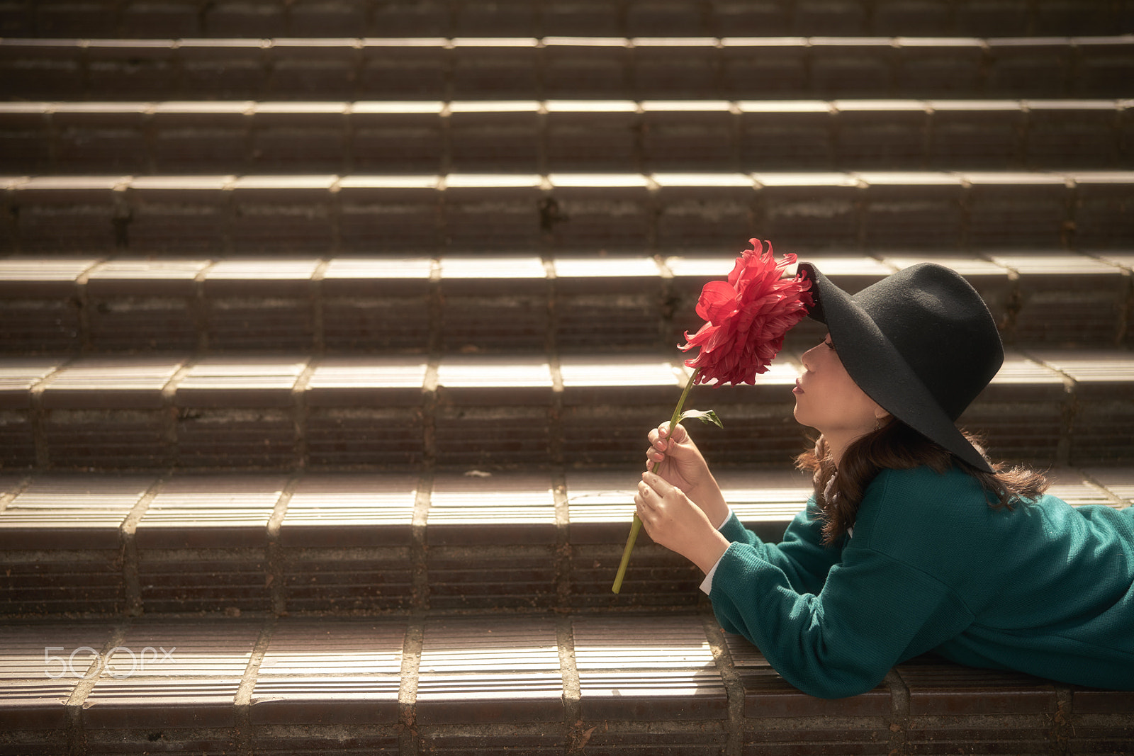 Sony Planar T* FE 50mm F1.4 ZA sample photo. Stairs photography