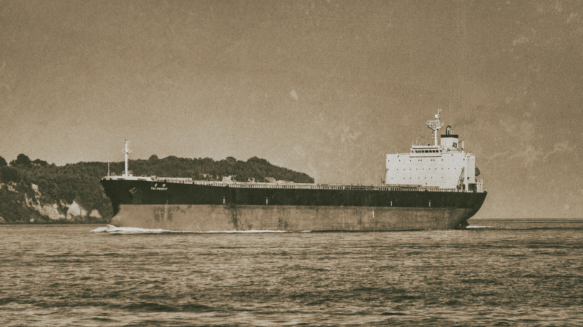 Sony Alpha a3500 sample photo. Old ship chiloé photography