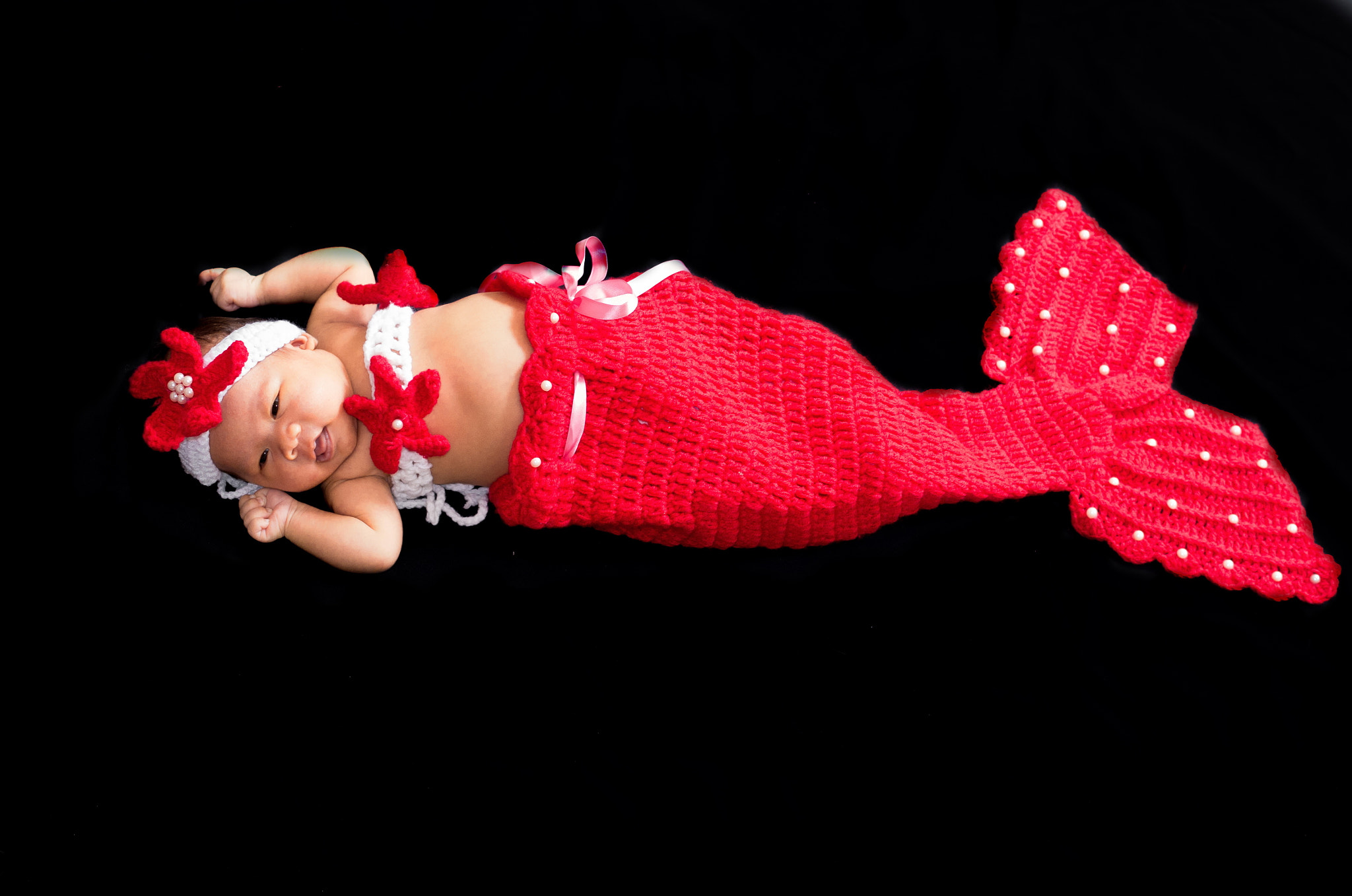 Pentax K-5 + Pentax smc DA 50mm F1.8 sample photo. Baby girl photography